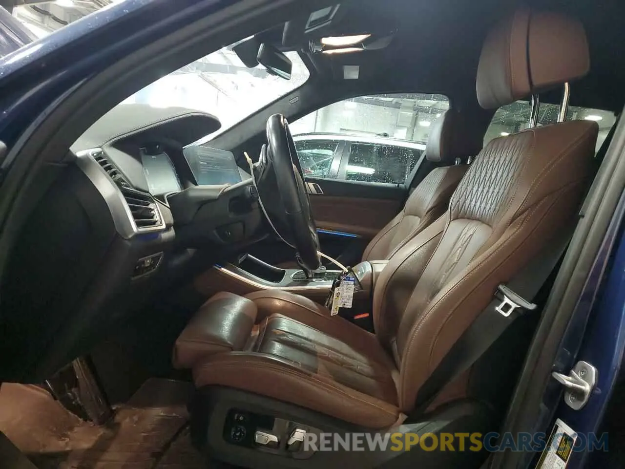 7 Photograph of a damaged car 5UXTA6C07M9H87685 BMW X5 2021