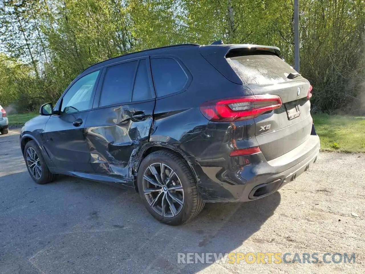 2 Photograph of a damaged car 5UXTA6C0XM9E92063 BMW X5 2021