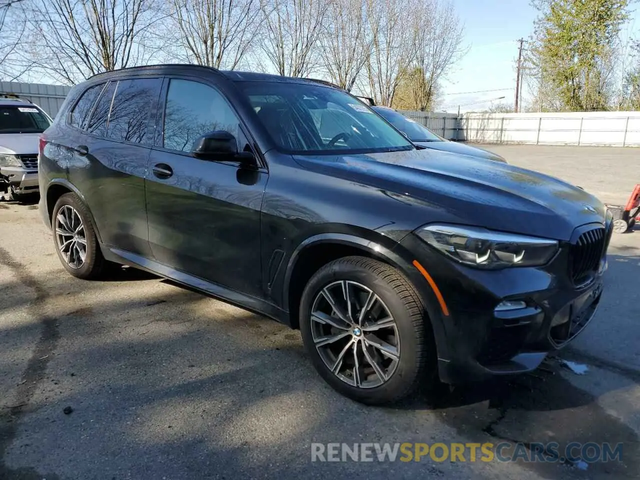 4 Photograph of a damaged car 5UXTA6C0XM9E92063 BMW X5 2021