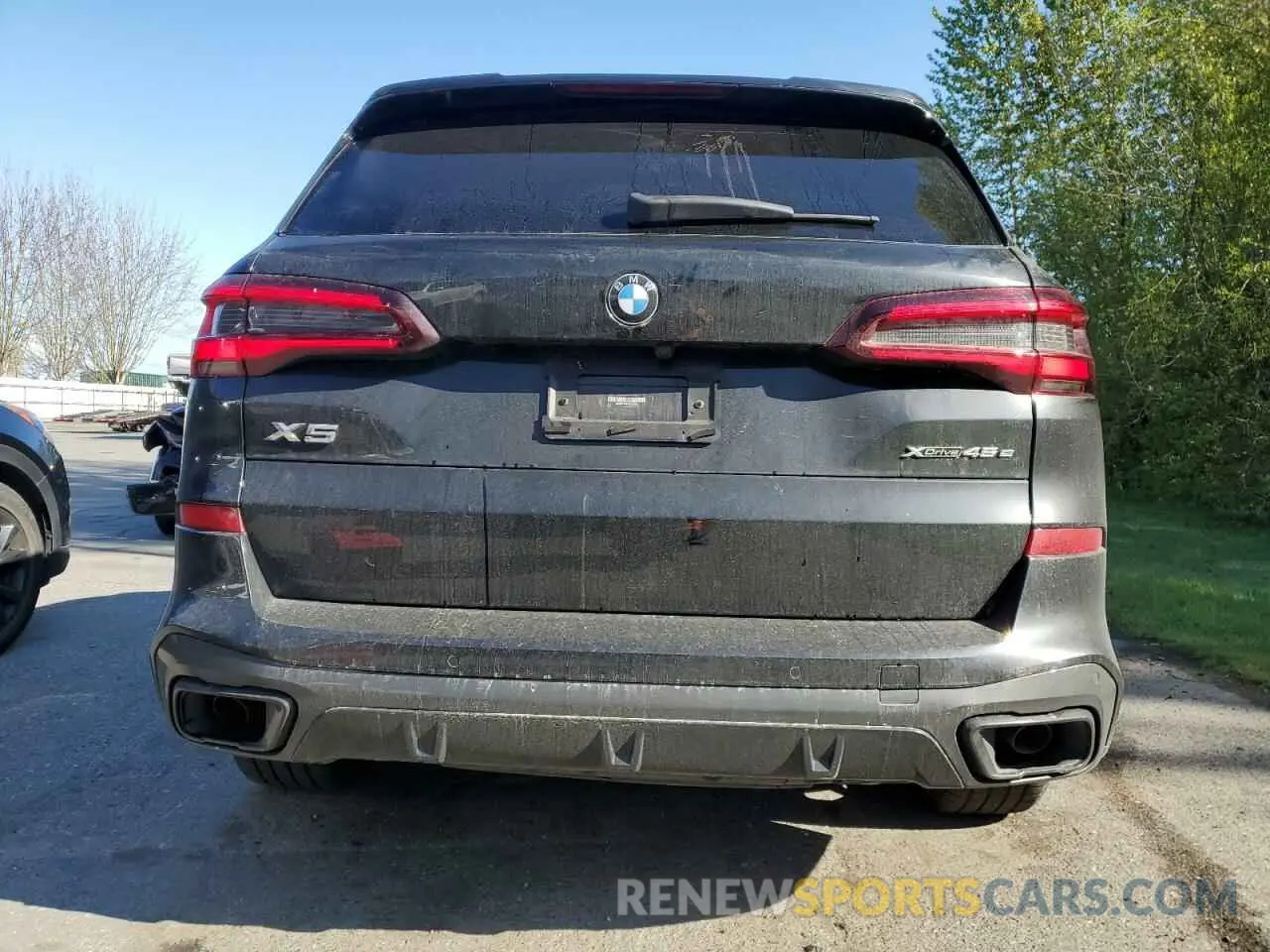 6 Photograph of a damaged car 5UXTA6C0XM9E92063 BMW X5 2021