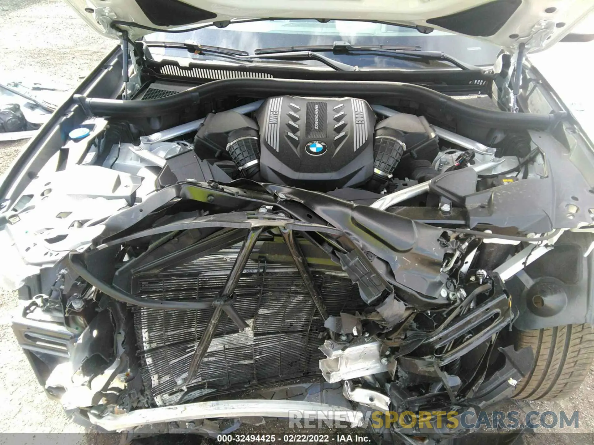 10 Photograph of a damaged car 5uxju4c06m9g48442 BMW X5 2021