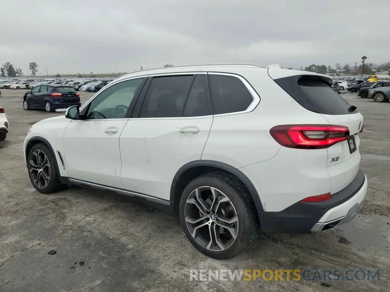2 Photograph of a damaged car 5UXCR4C00N9J82399 BMW X5 2022