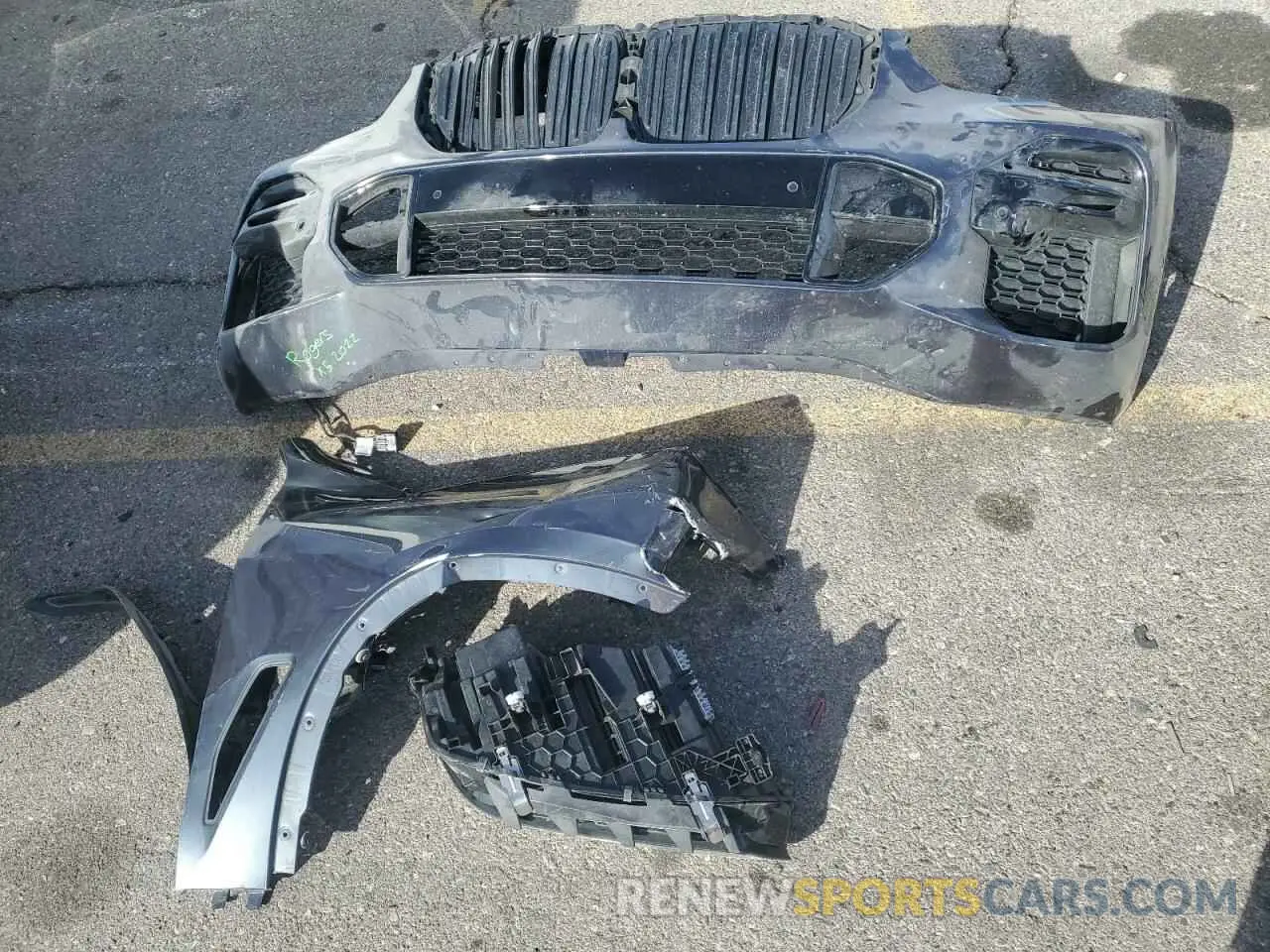 13 Photograph of a damaged car 5UXCR4C01N9K58017 BMW X5 2022
