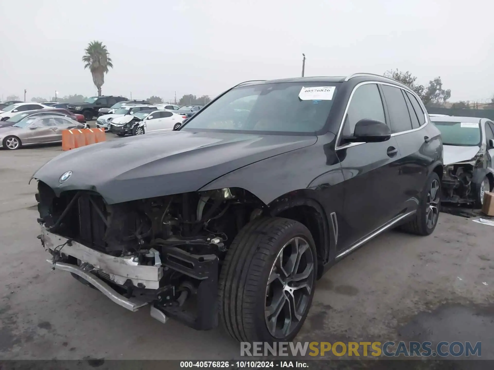 2 Photograph of a damaged car 5UXCR4C02N9J95719 BMW X5 2022