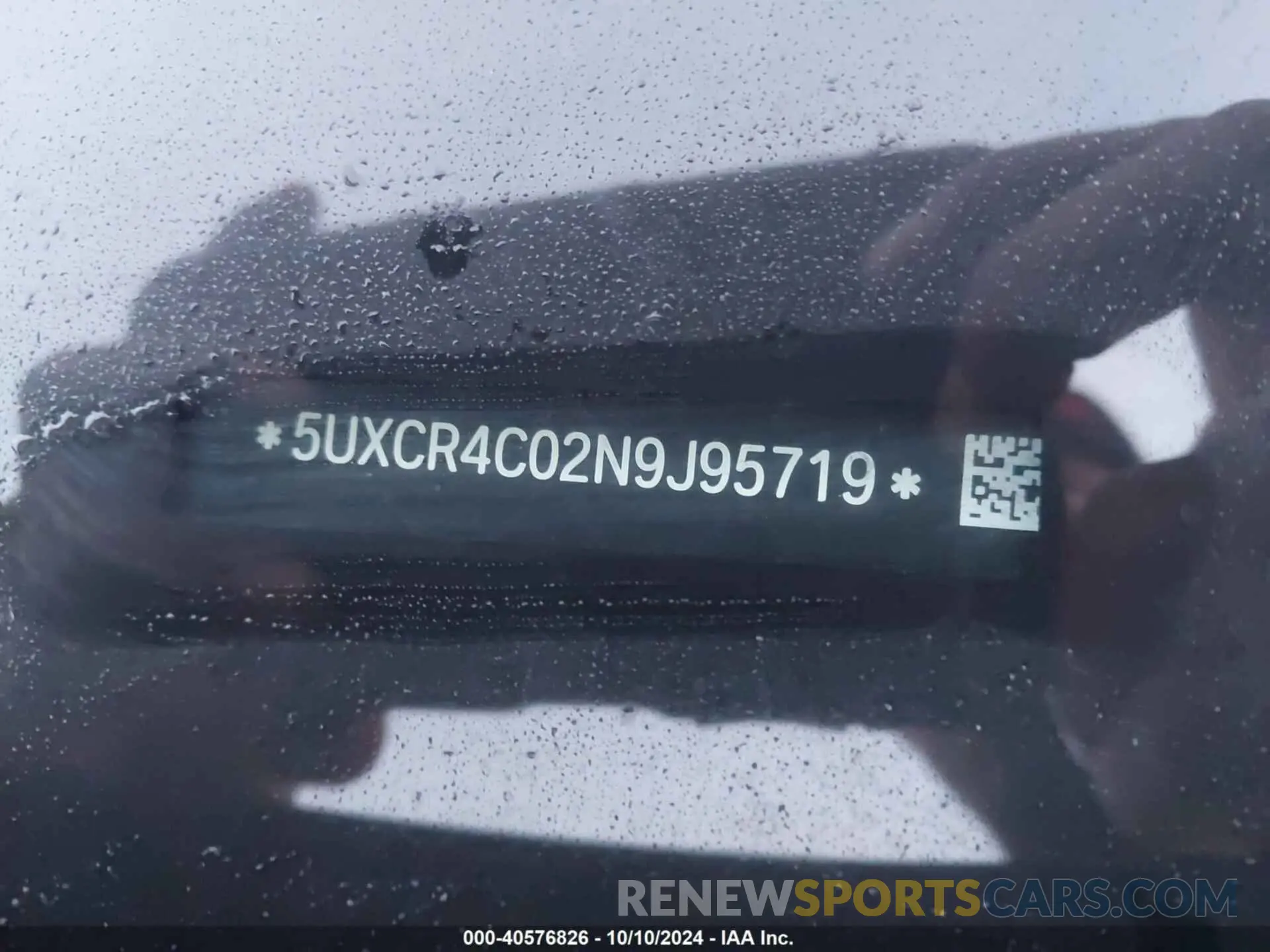 9 Photograph of a damaged car 5UXCR4C02N9J95719 BMW X5 2022