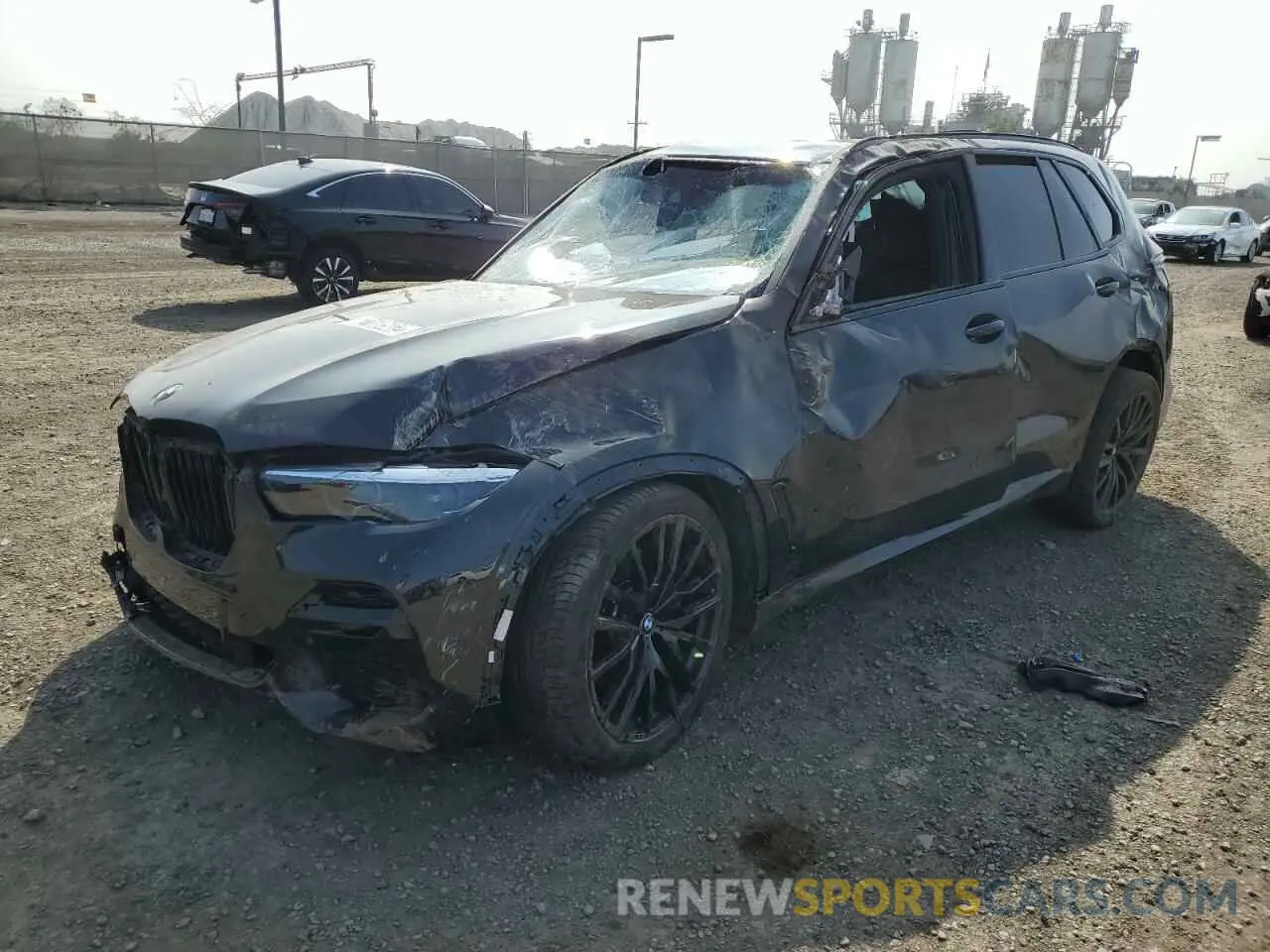2 Photograph of a damaged car 5UXCR4C02N9J97373 BMW X5 2022