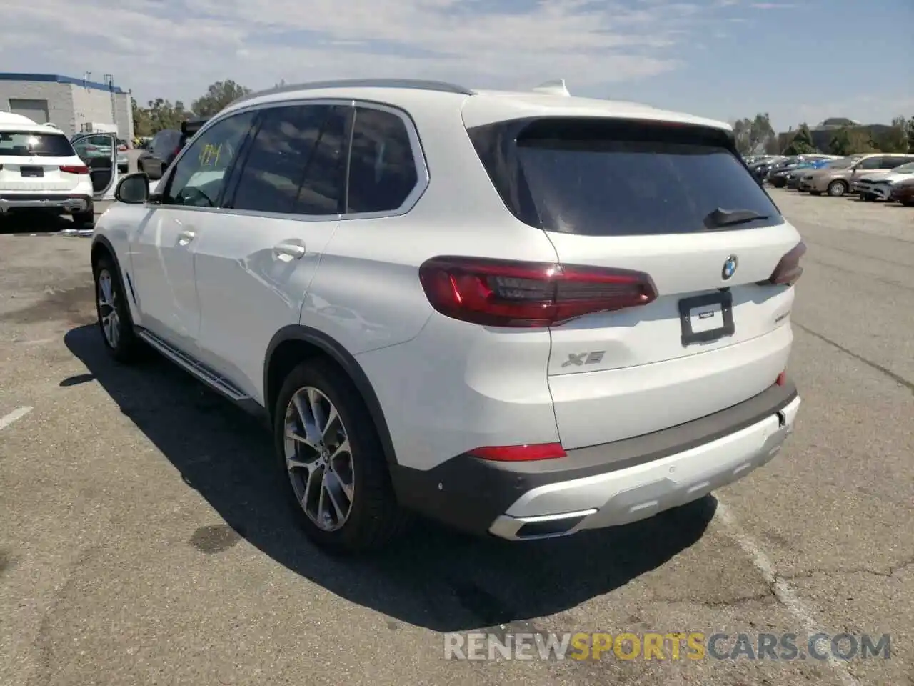 3 Photograph of a damaged car 5UXCR4C02N9M17434 BMW X5 2022