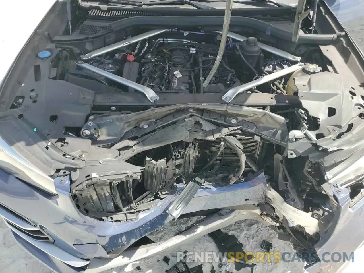 12 Photograph of a damaged car 5UXCR4C02N9M57299 BMW X5 2022