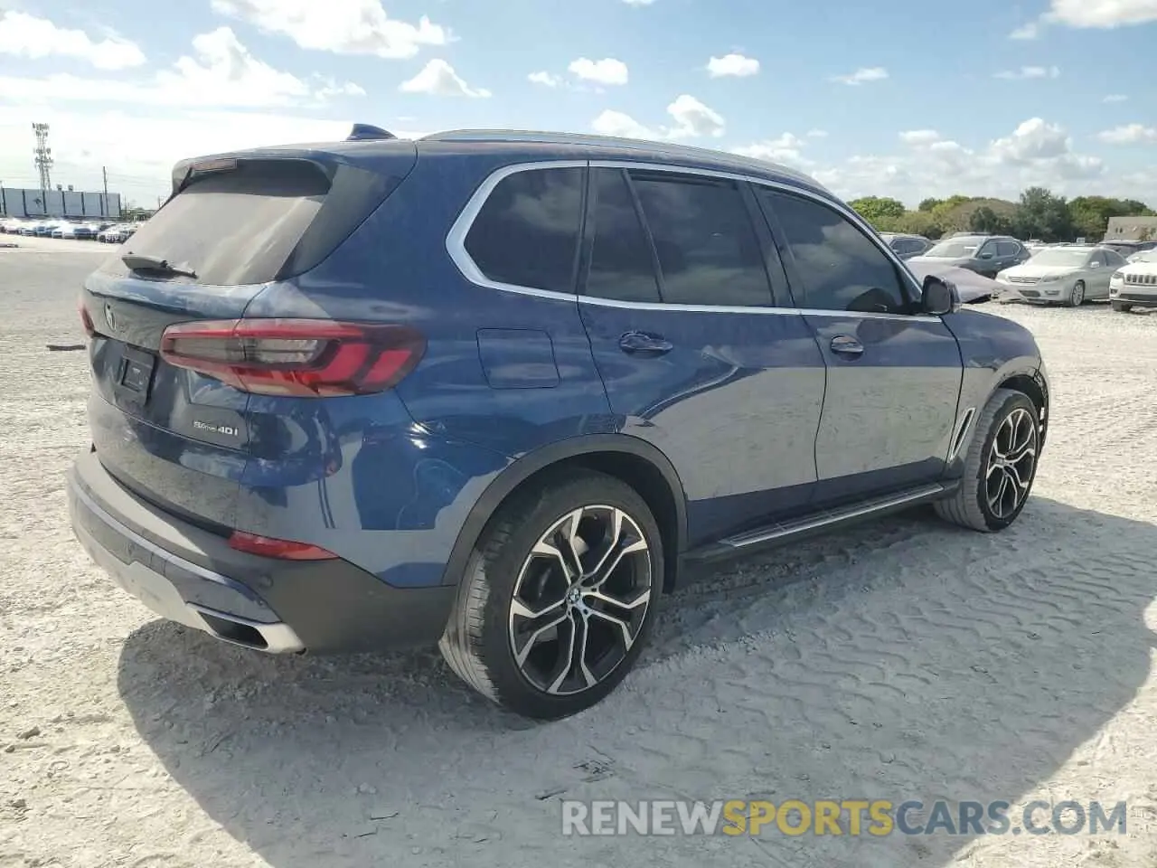 3 Photograph of a damaged car 5UXCR4C02N9M57299 BMW X5 2022