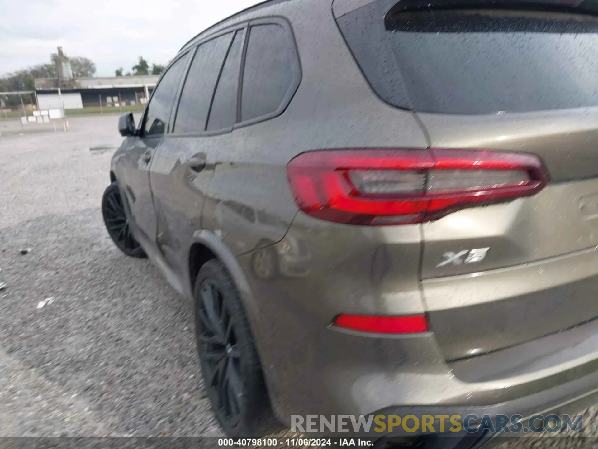 3 Photograph of a damaged car 5UXCR4C04N9J75469 BMW X5 2022