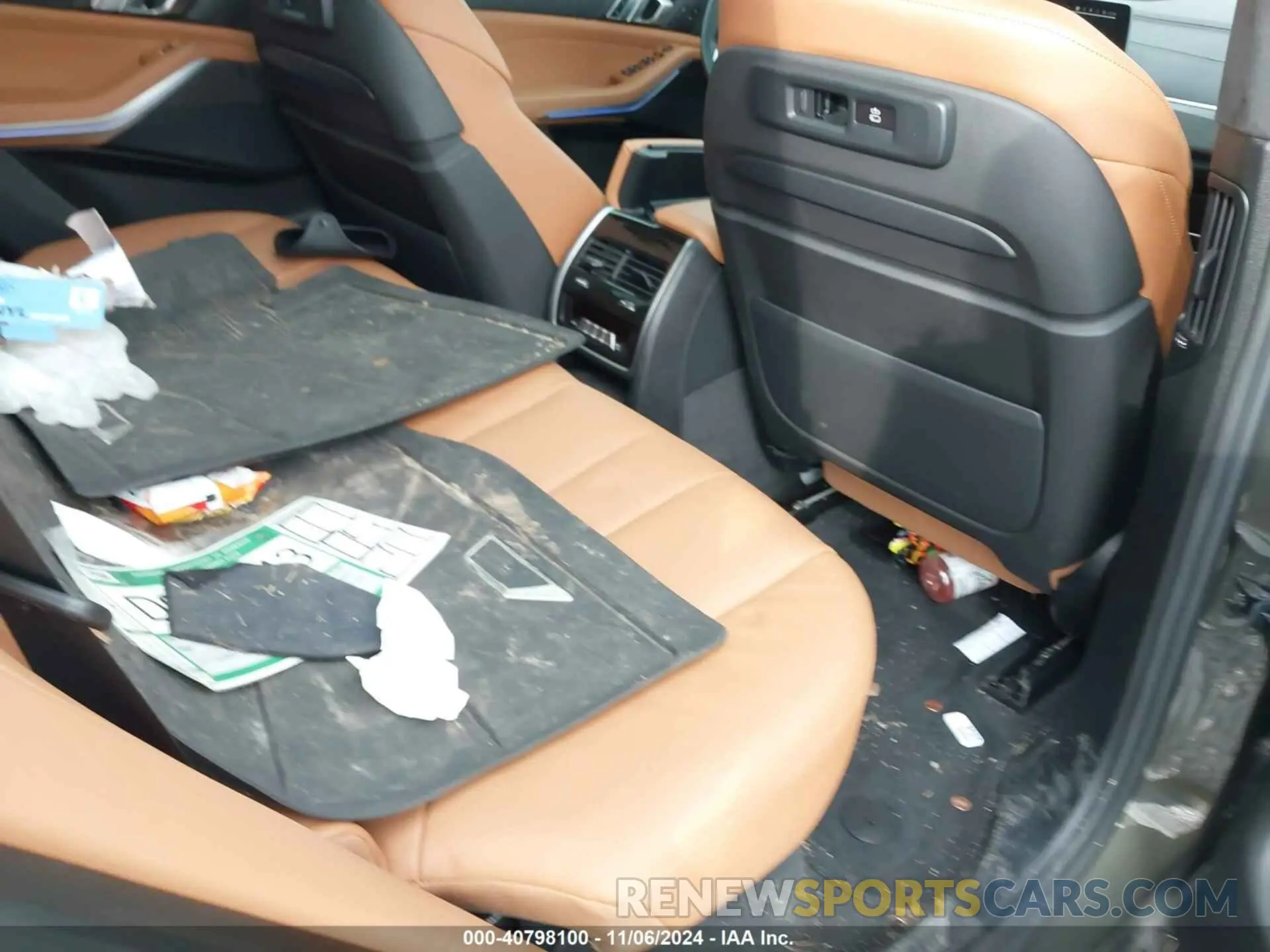 8 Photograph of a damaged car 5UXCR4C04N9J75469 BMW X5 2022
