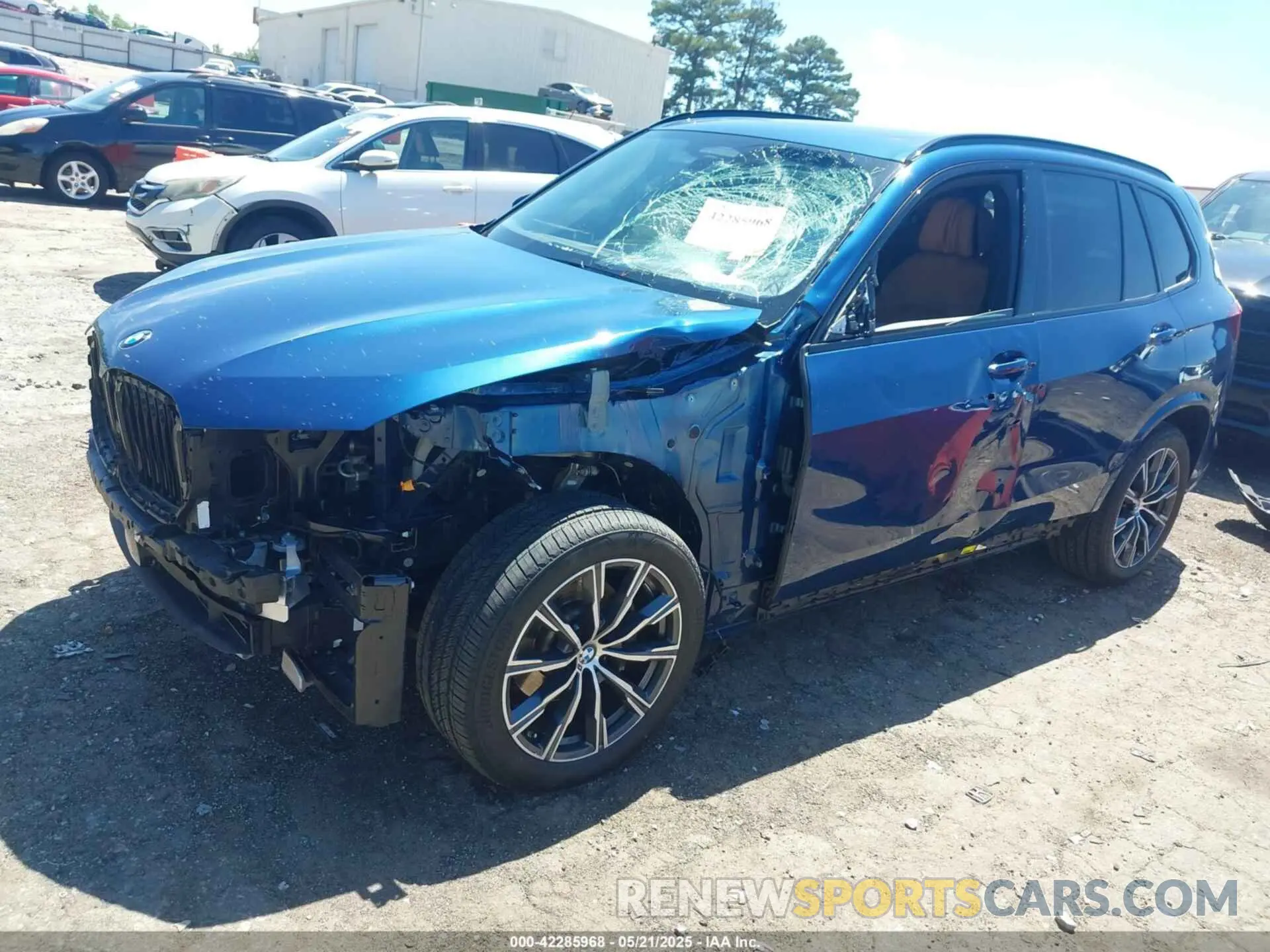 2 Photograph of a damaged car 5UXCR4C04N9J83247 BMW X5 2022