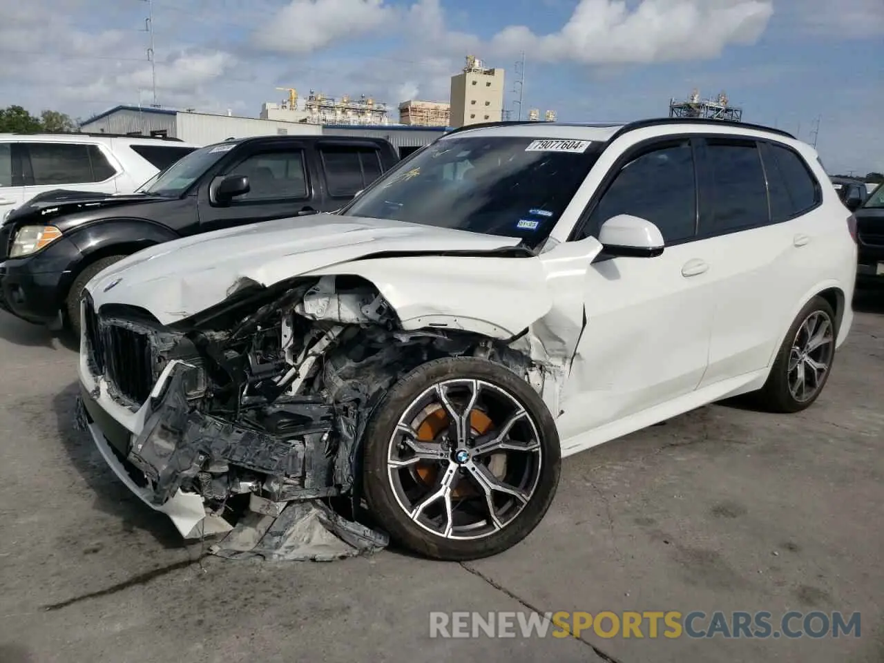 1 Photograph of a damaged car 5UXCR4C05N9K89514 BMW X5 2022
