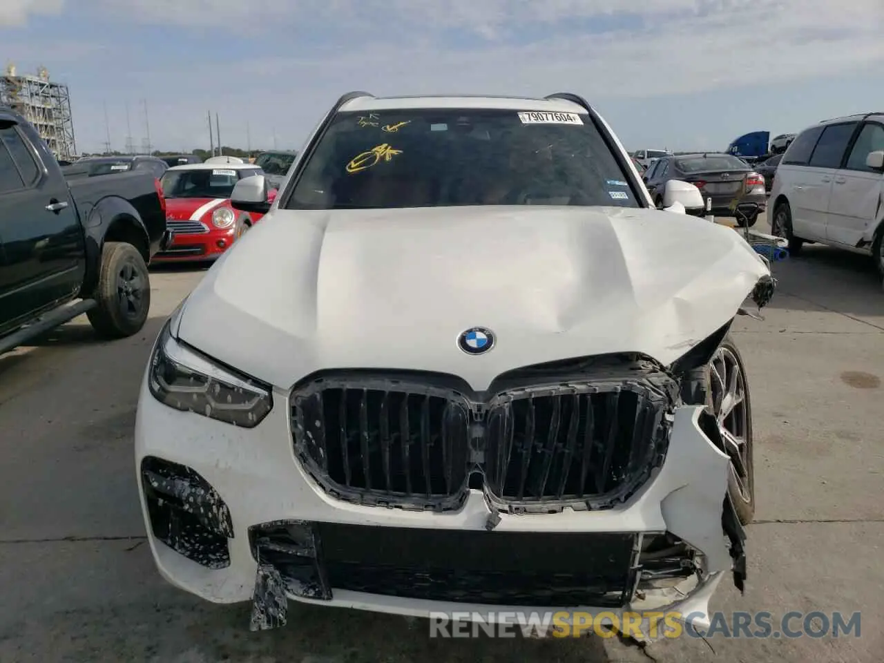 5 Photograph of a damaged car 5UXCR4C05N9K89514 BMW X5 2022