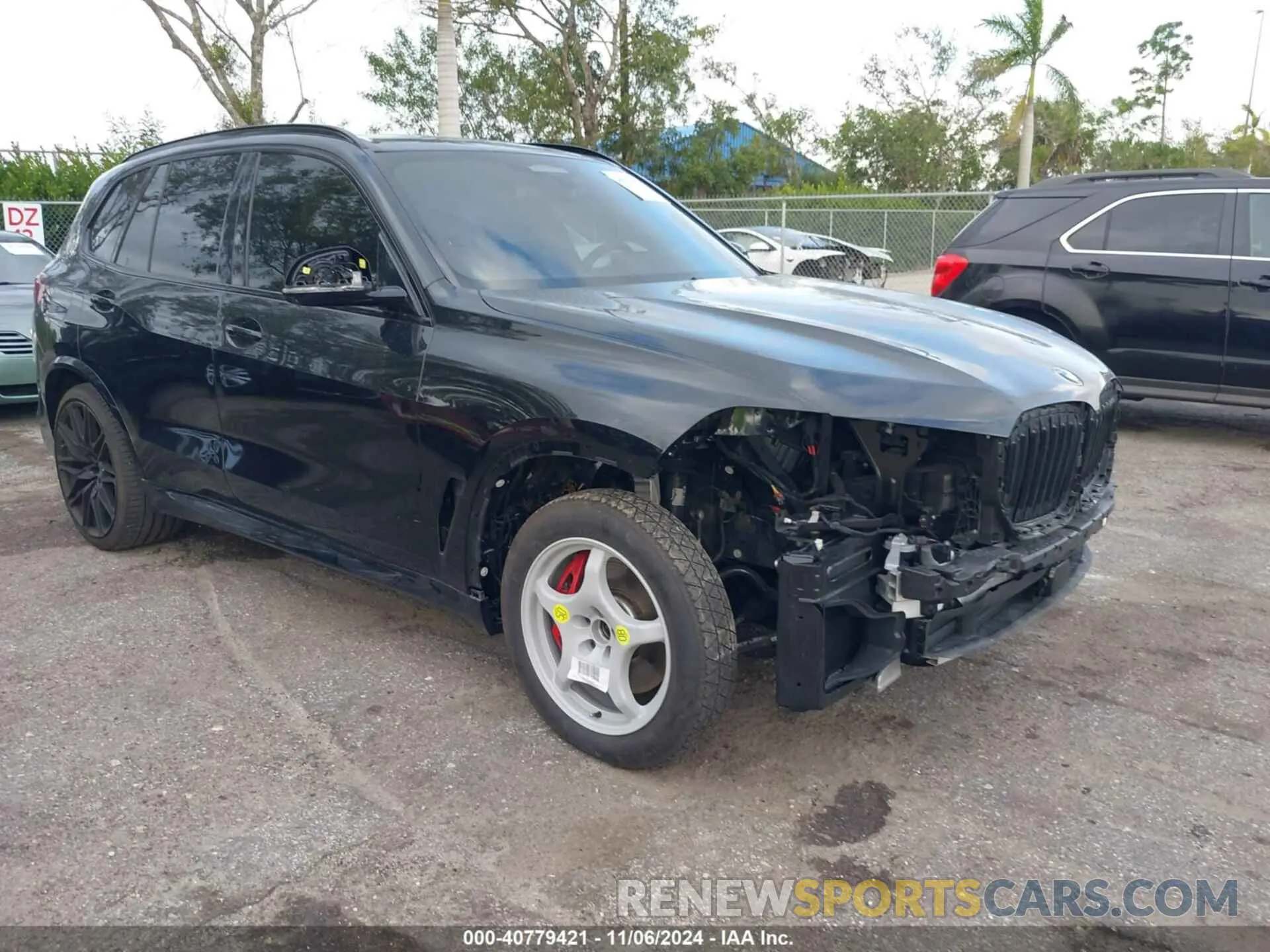 1 Photograph of a damaged car 5UXCR4C07N9L04045 BMW X5 2022