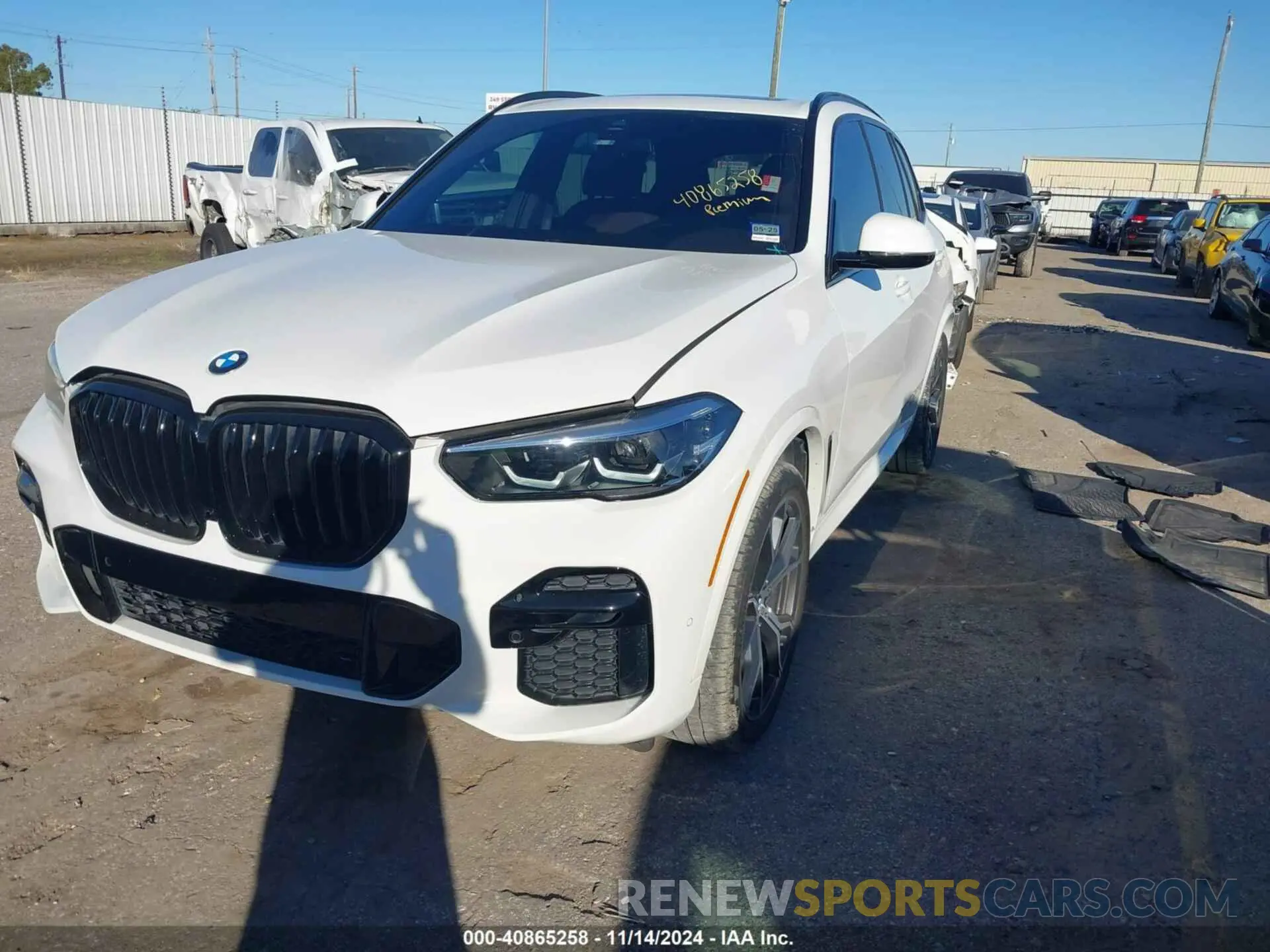 2 Photograph of a damaged car 5UXCR4C08N9M66962 BMW X5 2022