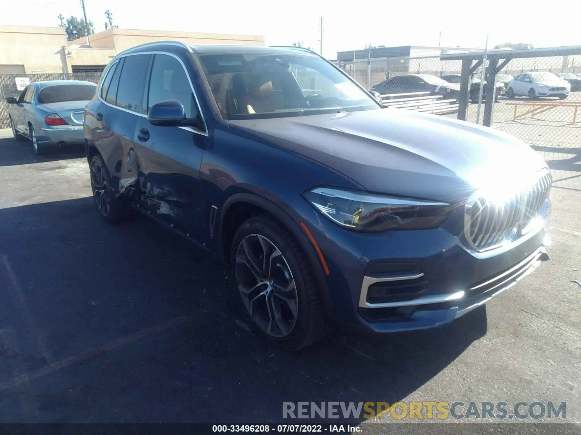 1 Photograph of a damaged car 5UXCR4C09N9K70206 BMW X5 2022