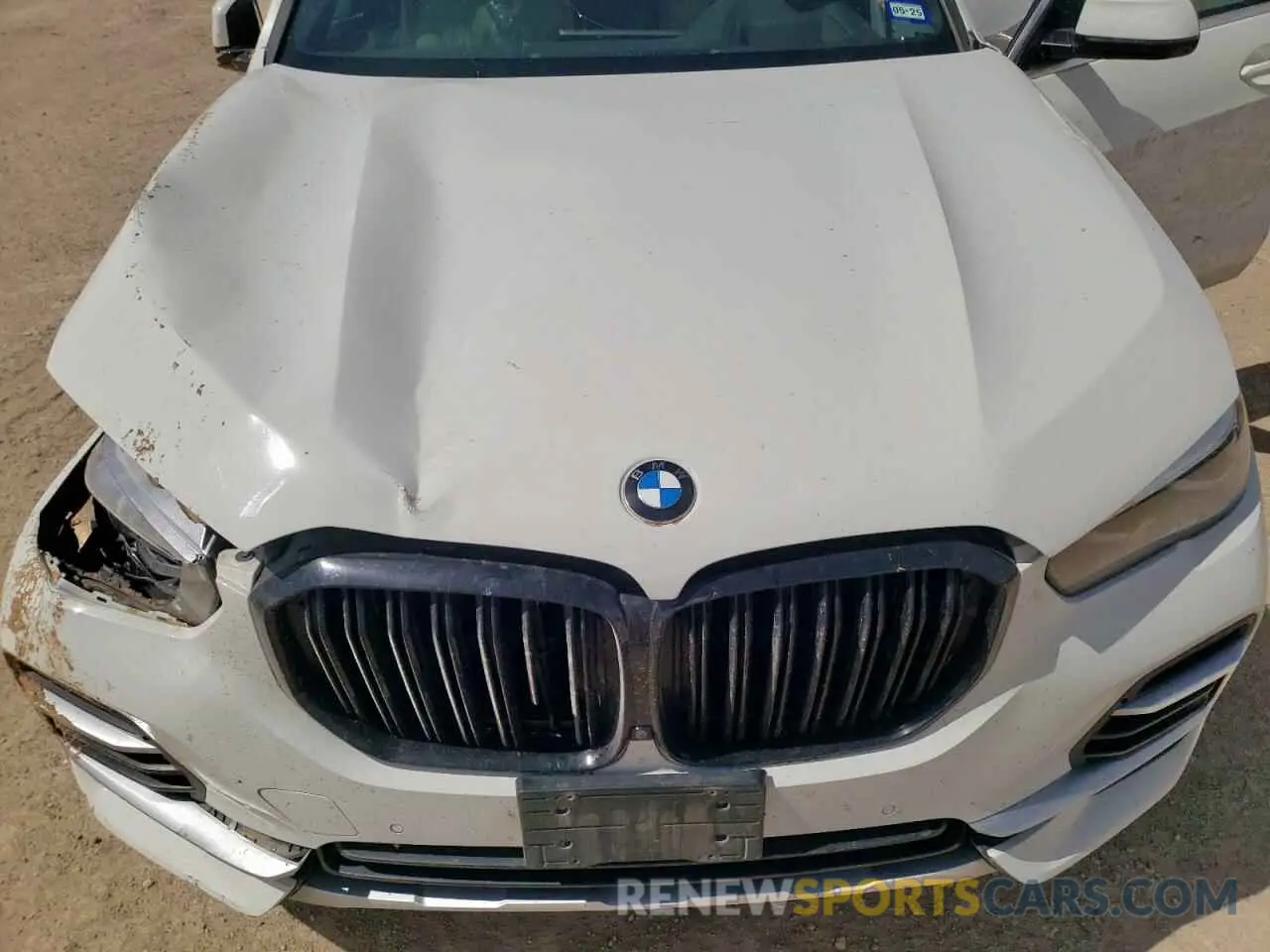 12 Photograph of a damaged car 5UXCR4C09N9M85651 BMW X5 2022
