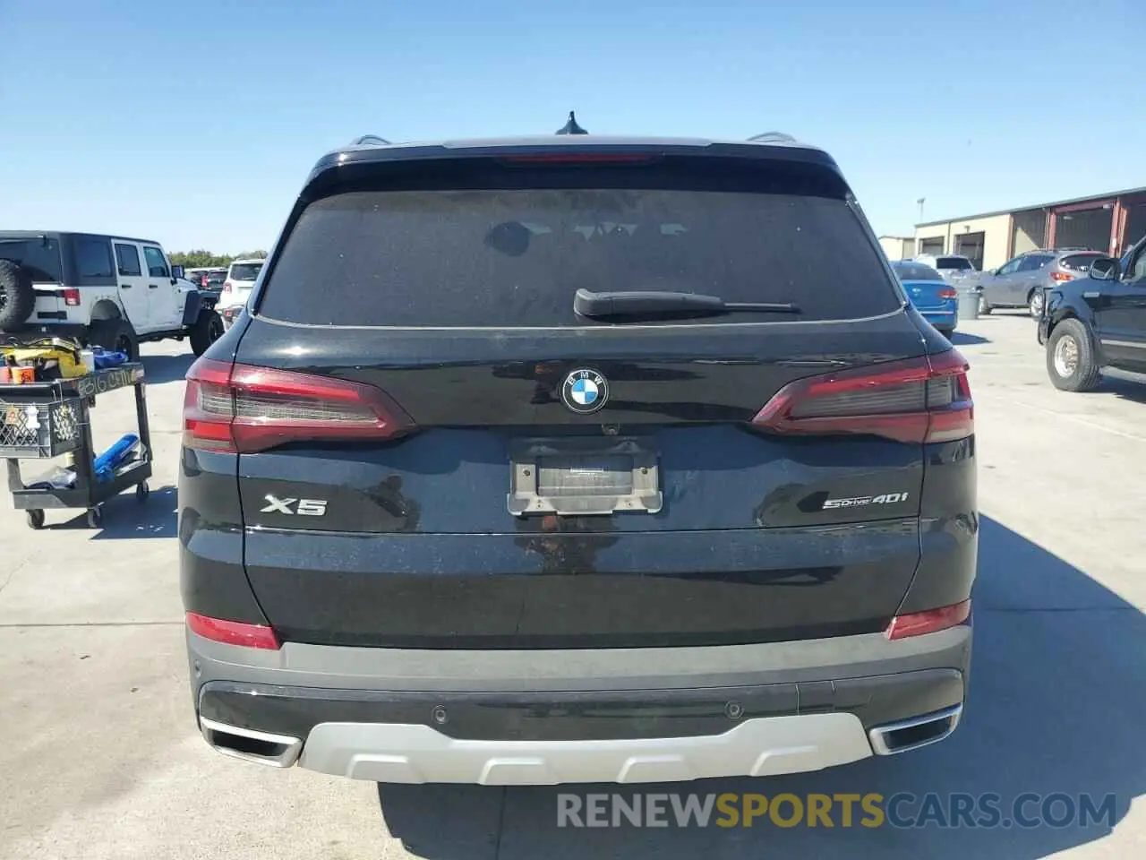 6 Photograph of a damaged car 5UXCR4C0XN9J37910 BMW X5 2022