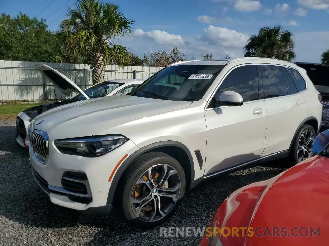1 Photograph of a damaged car 5UXCR4C0XN9L81329 BMW X5 2022
