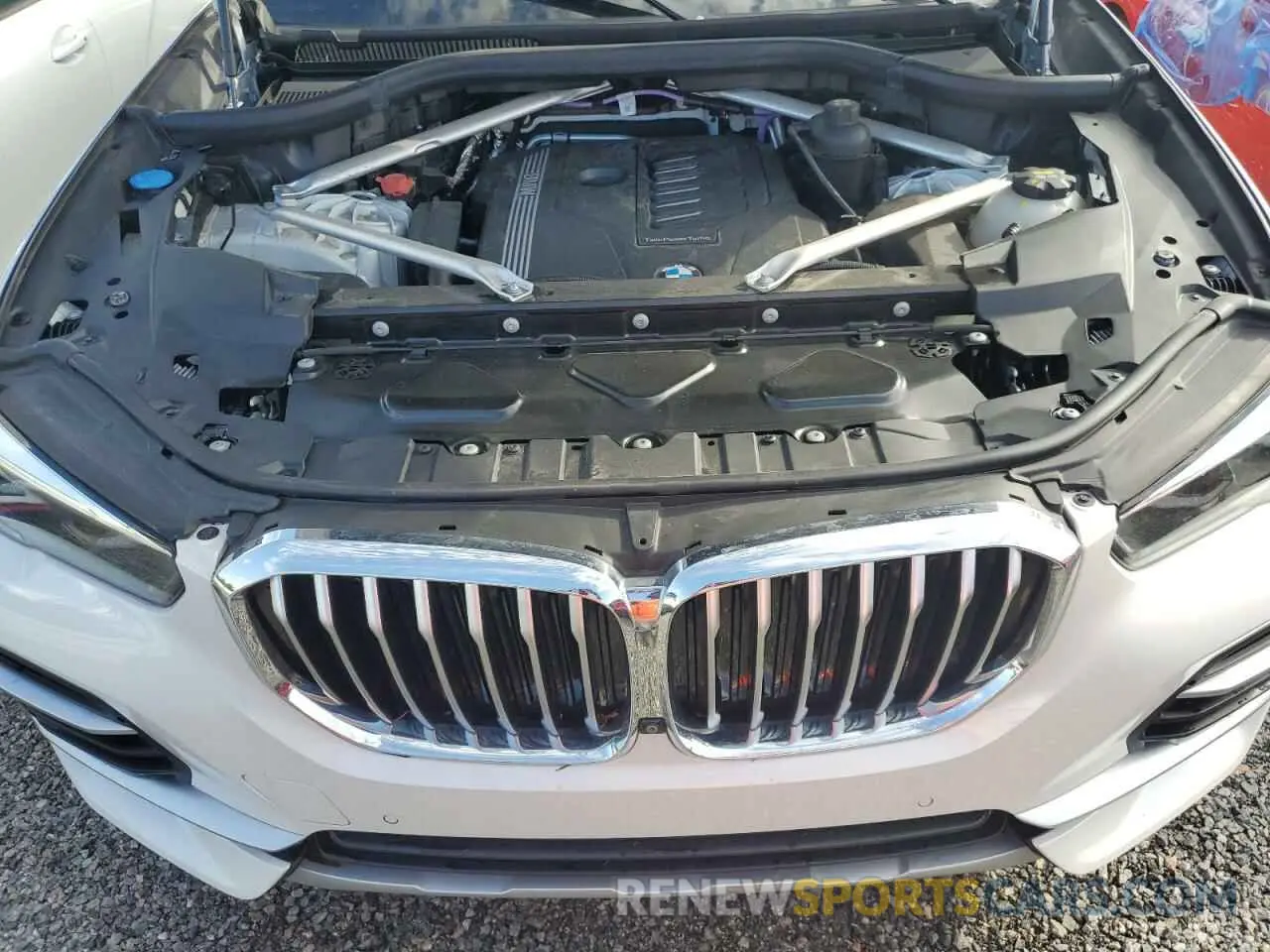 12 Photograph of a damaged car 5UXCR4C0XN9L81329 BMW X5 2022
