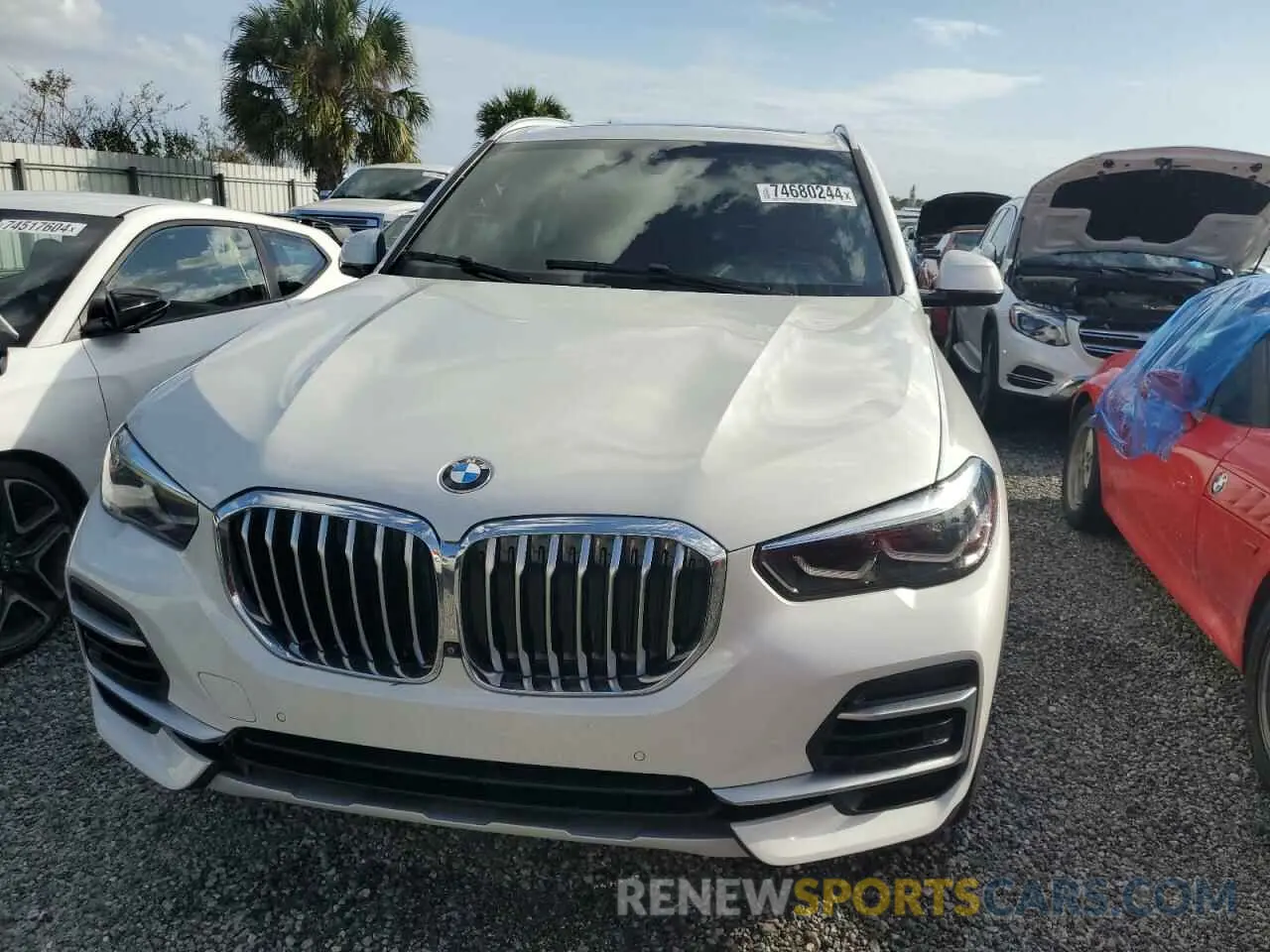 5 Photograph of a damaged car 5UXCR4C0XN9L81329 BMW X5 2022