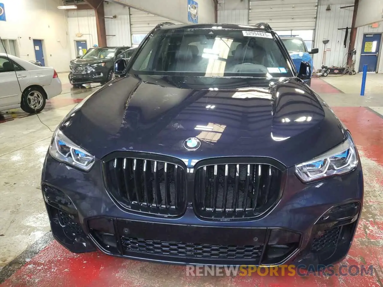 5 Photograph of a damaged car 5UXCR6C01N9K05085 BMW X5 2022