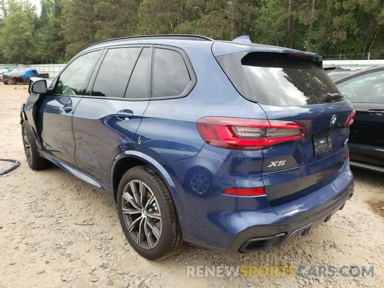 3 Photograph of a damaged car 5UXCR6C01N9K96486 BMW X5 2022