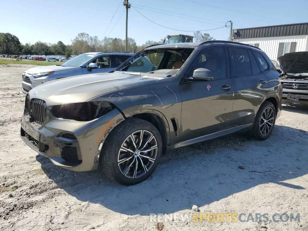 1 Photograph of a damaged car 5UXCR6C01N9M37380 BMW X5 2022