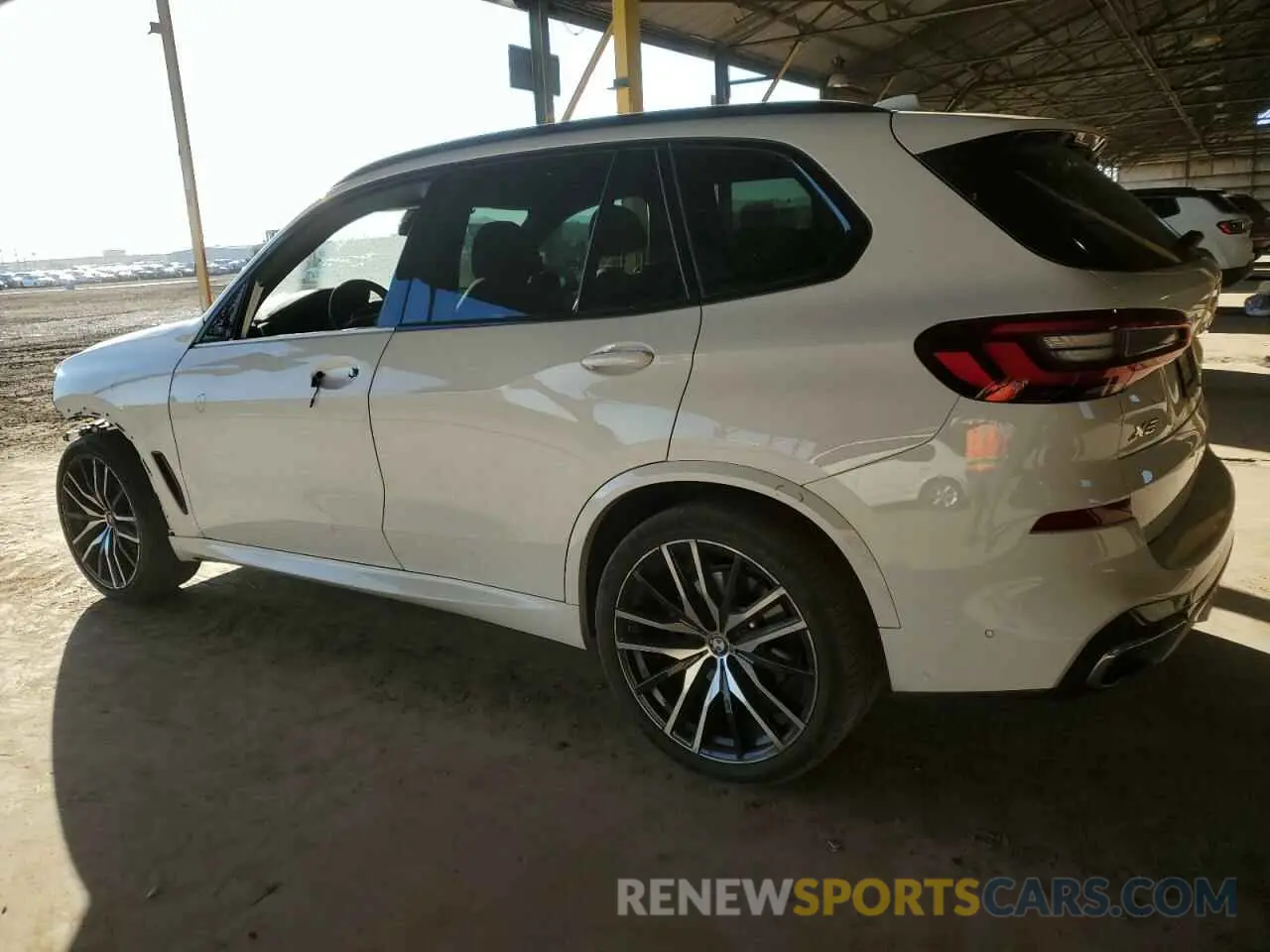 2 Photograph of a damaged car 5UXCR6C01N9M90807 BMW X5 2022