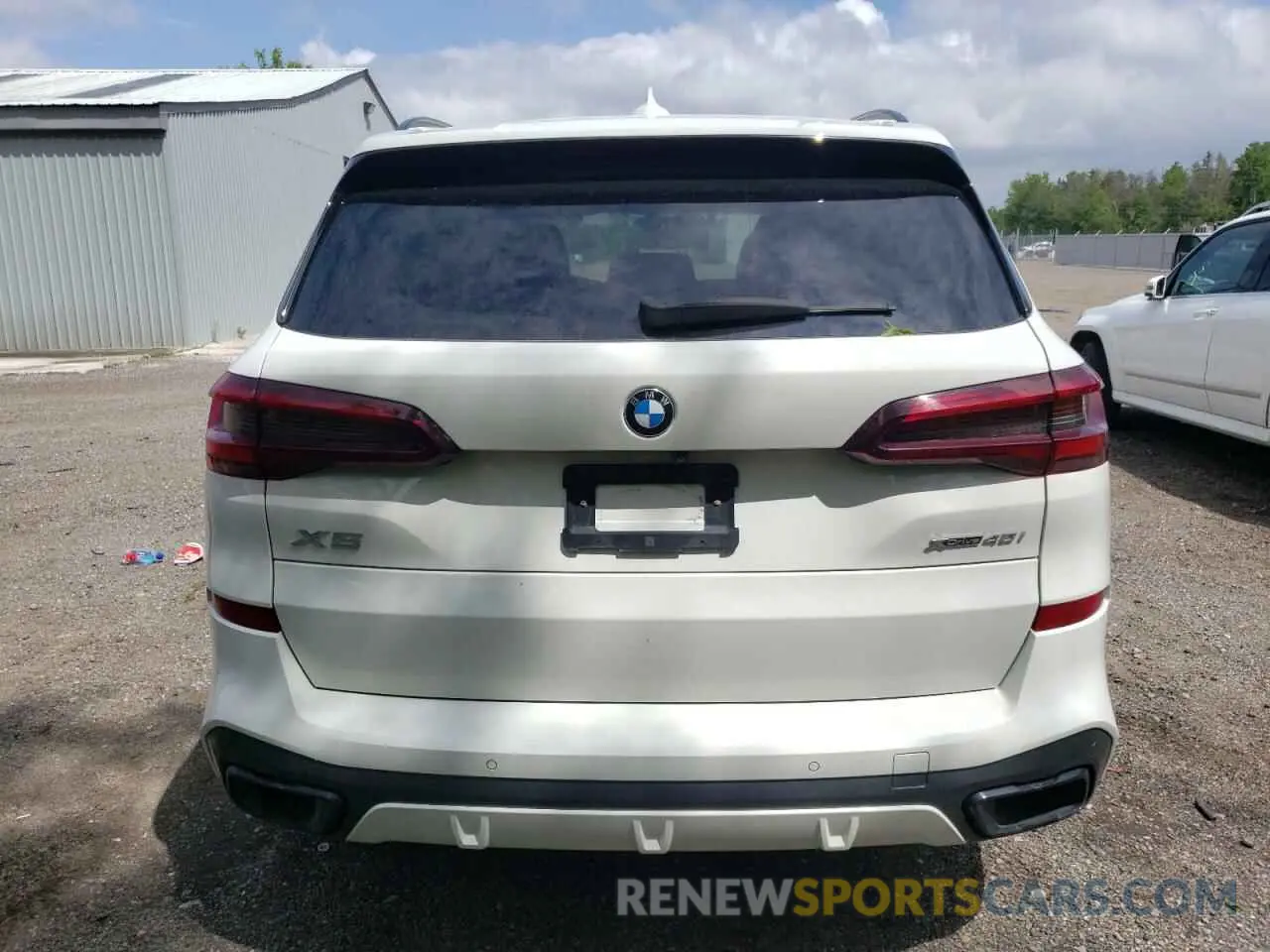 6 Photograph of a damaged car 5UXCR6C01N9N40606 BMW X5 2022