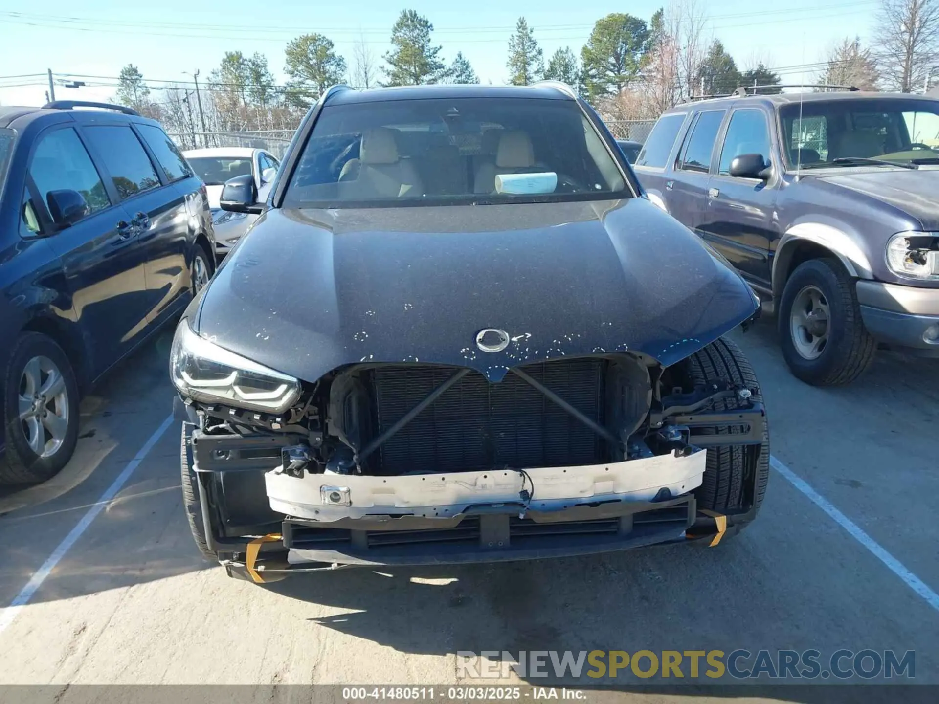 12 Photograph of a damaged car 5UXCR6C02N9K38886 BMW X5 2022