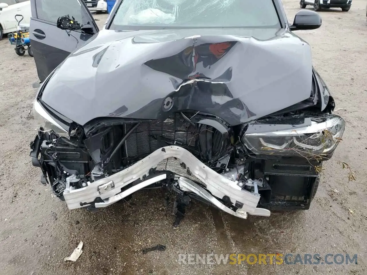 13 Photograph of a damaged car 5UXCR6C02N9M85423 BMW X5 2022