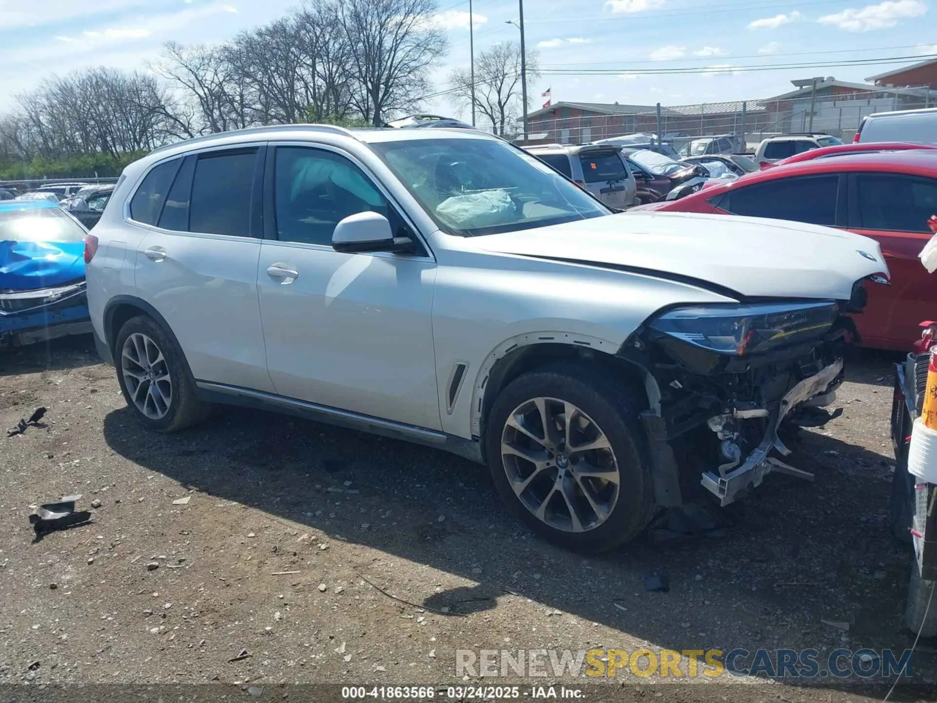 1 Photograph of a damaged car 5UXCR6C02N9N11423 BMW X5 2022