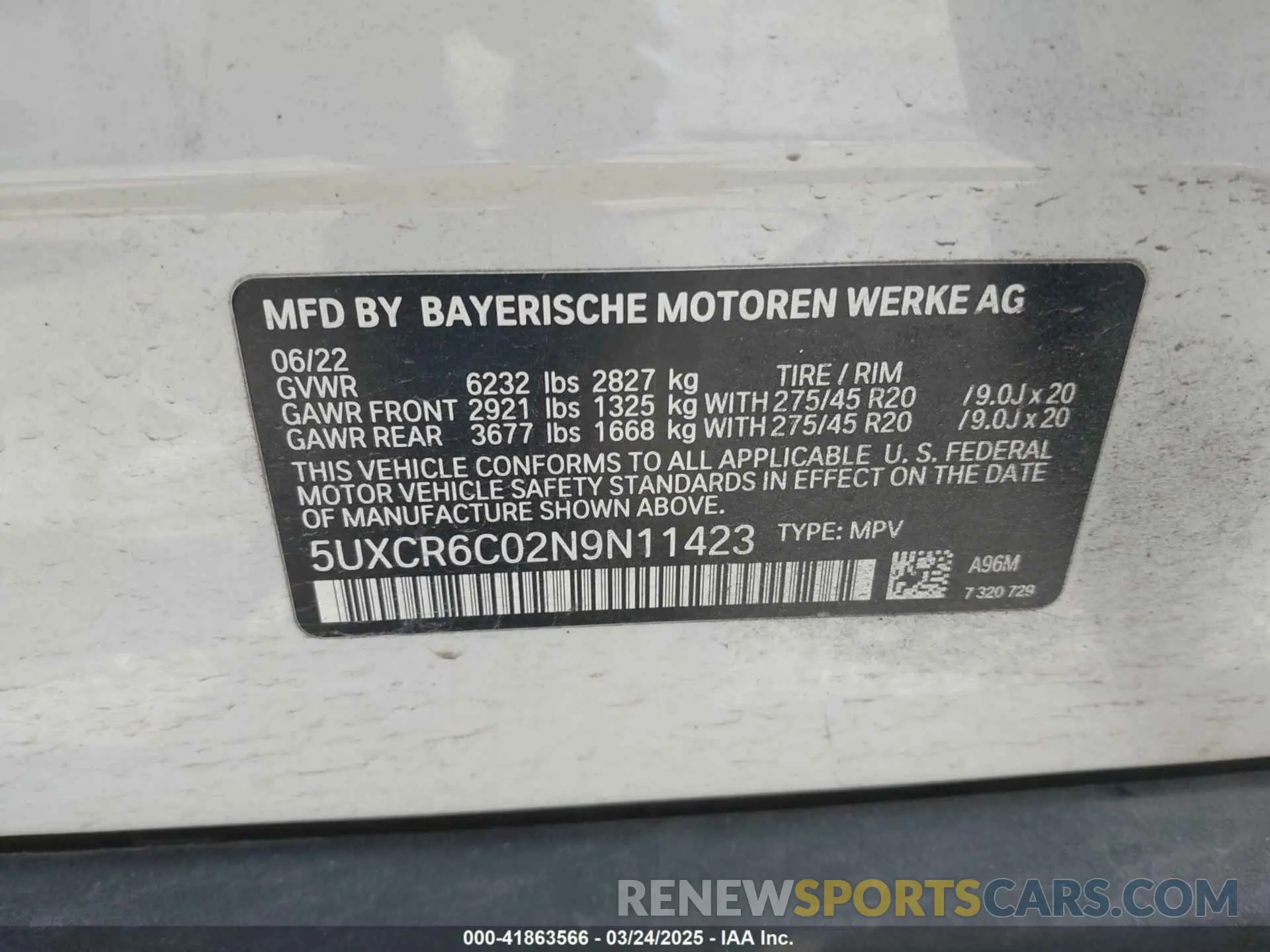 9 Photograph of a damaged car 5UXCR6C02N9N11423 BMW X5 2022