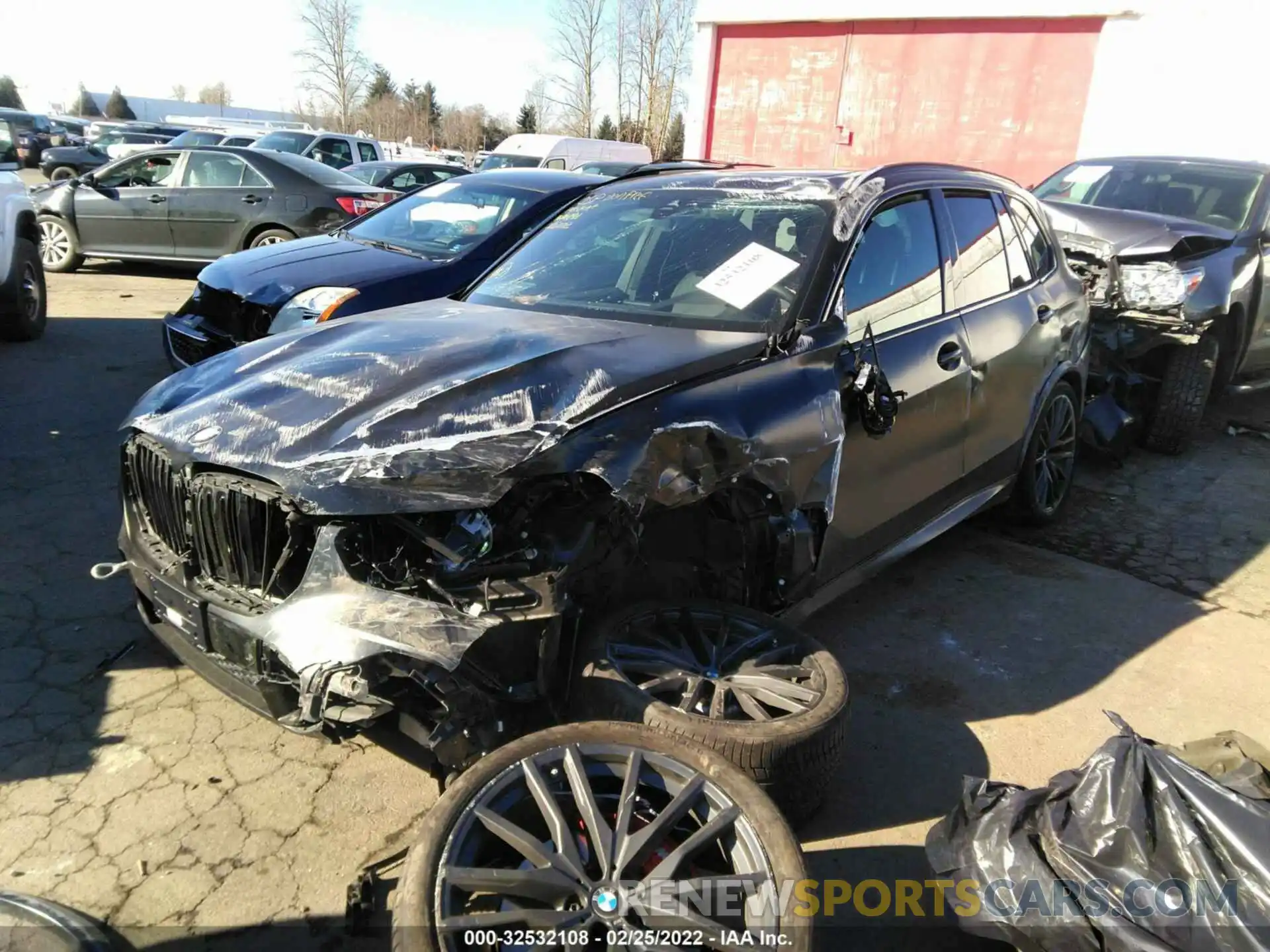 2 Photograph of a damaged car 5UXCR6C03N9K10966 BMW X5 2022