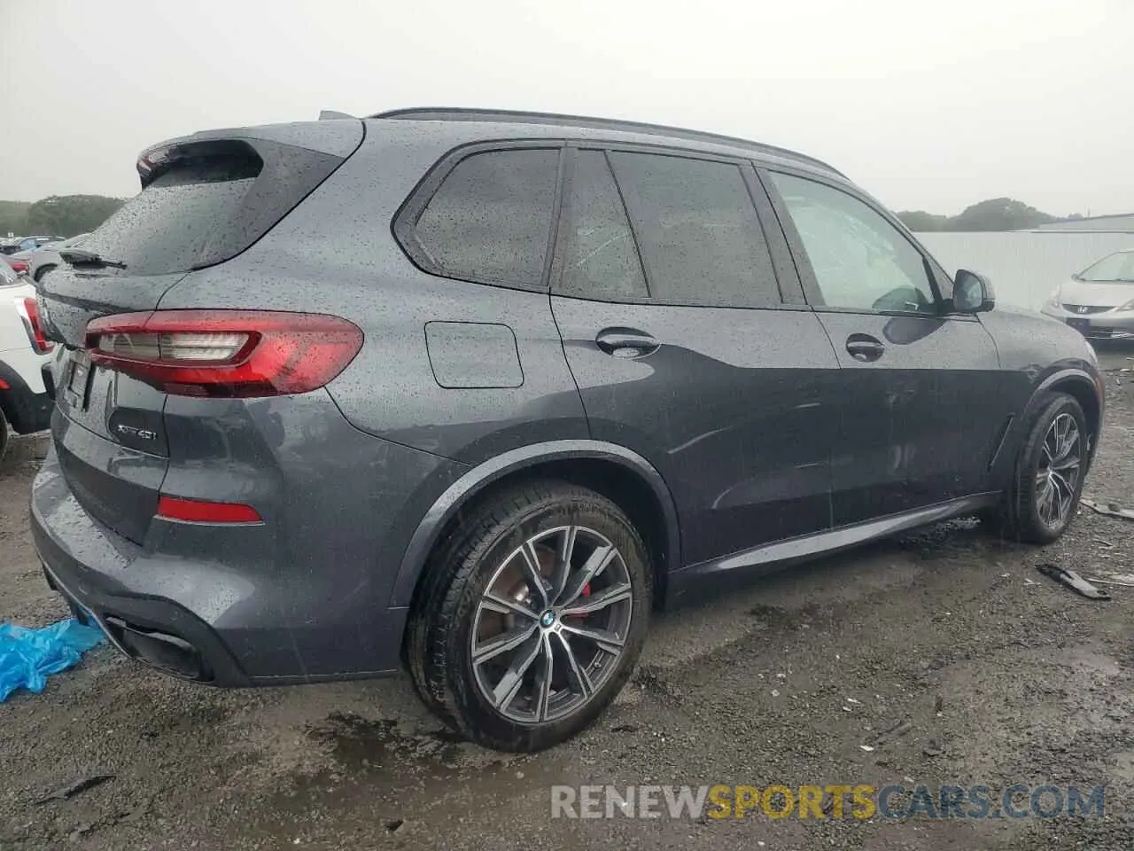 3 Photograph of a damaged car 5UXCR6C03N9K58192 BMW X5 2022