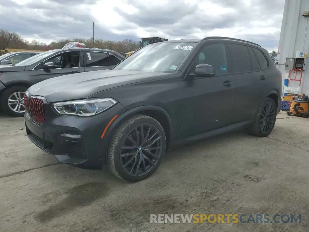 1 Photograph of a damaged car 5UXCR6C03N9L09870 BMW X5 2022