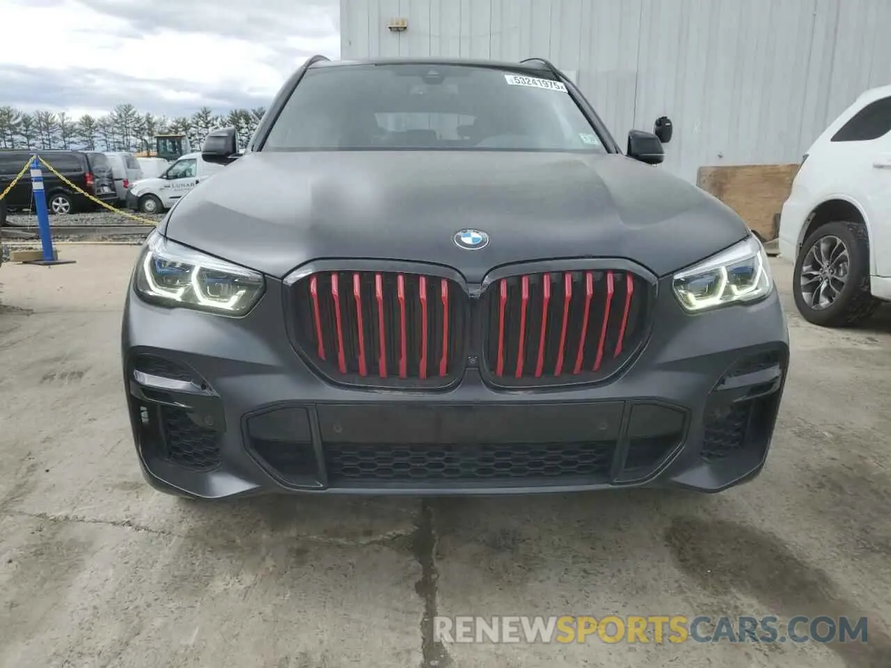 5 Photograph of a damaged car 5UXCR6C03N9L09870 BMW X5 2022