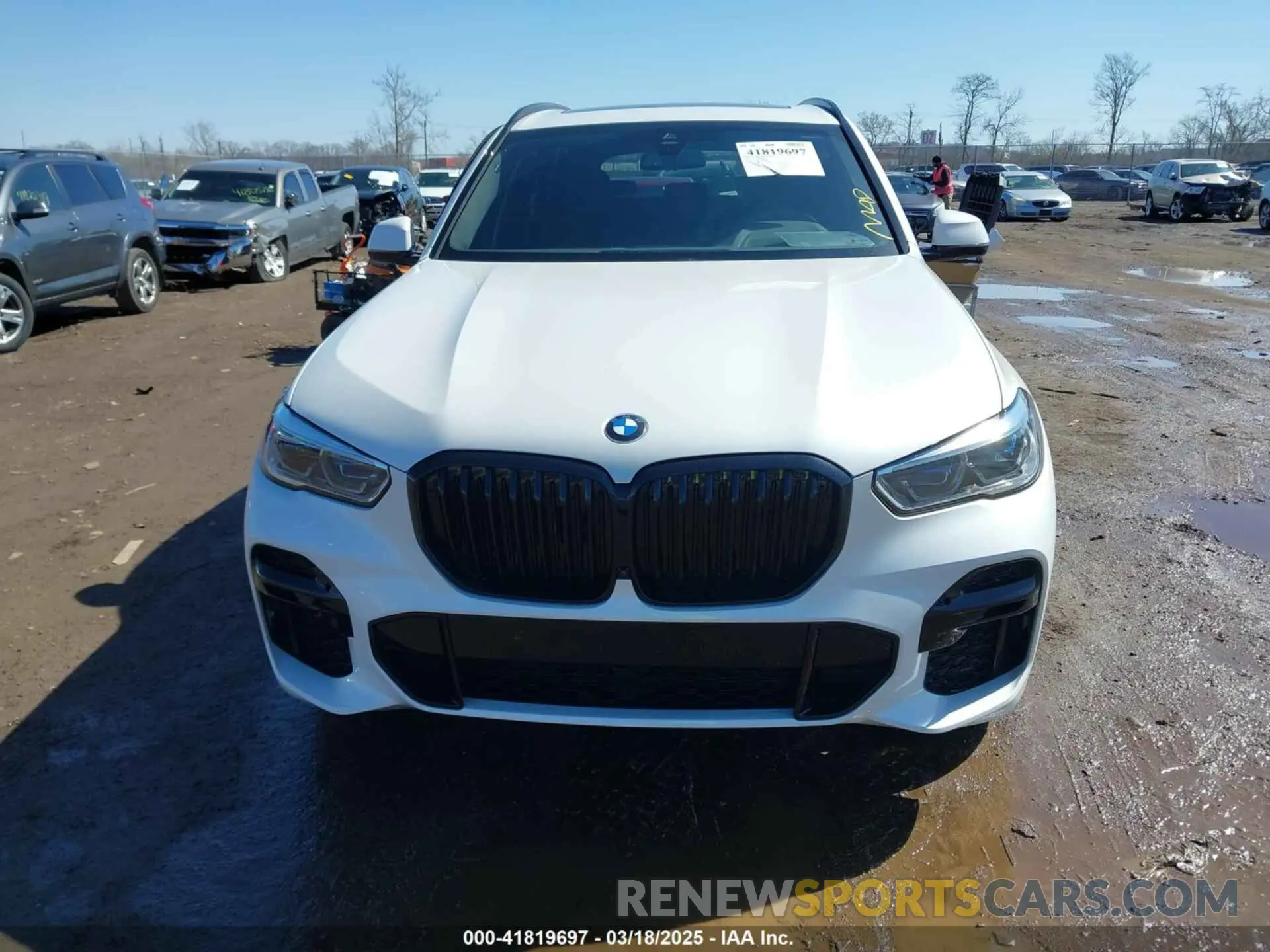 12 Photograph of a damaged car 5UXCR6C03N9M64919 BMW X5 2022