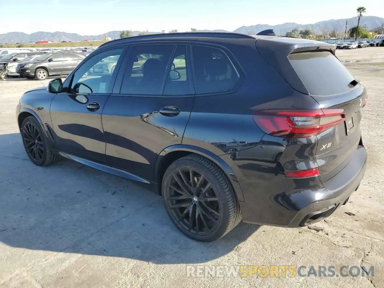 2 Photograph of a damaged car 5UXCR6C04N9M15664 BMW X5 2022