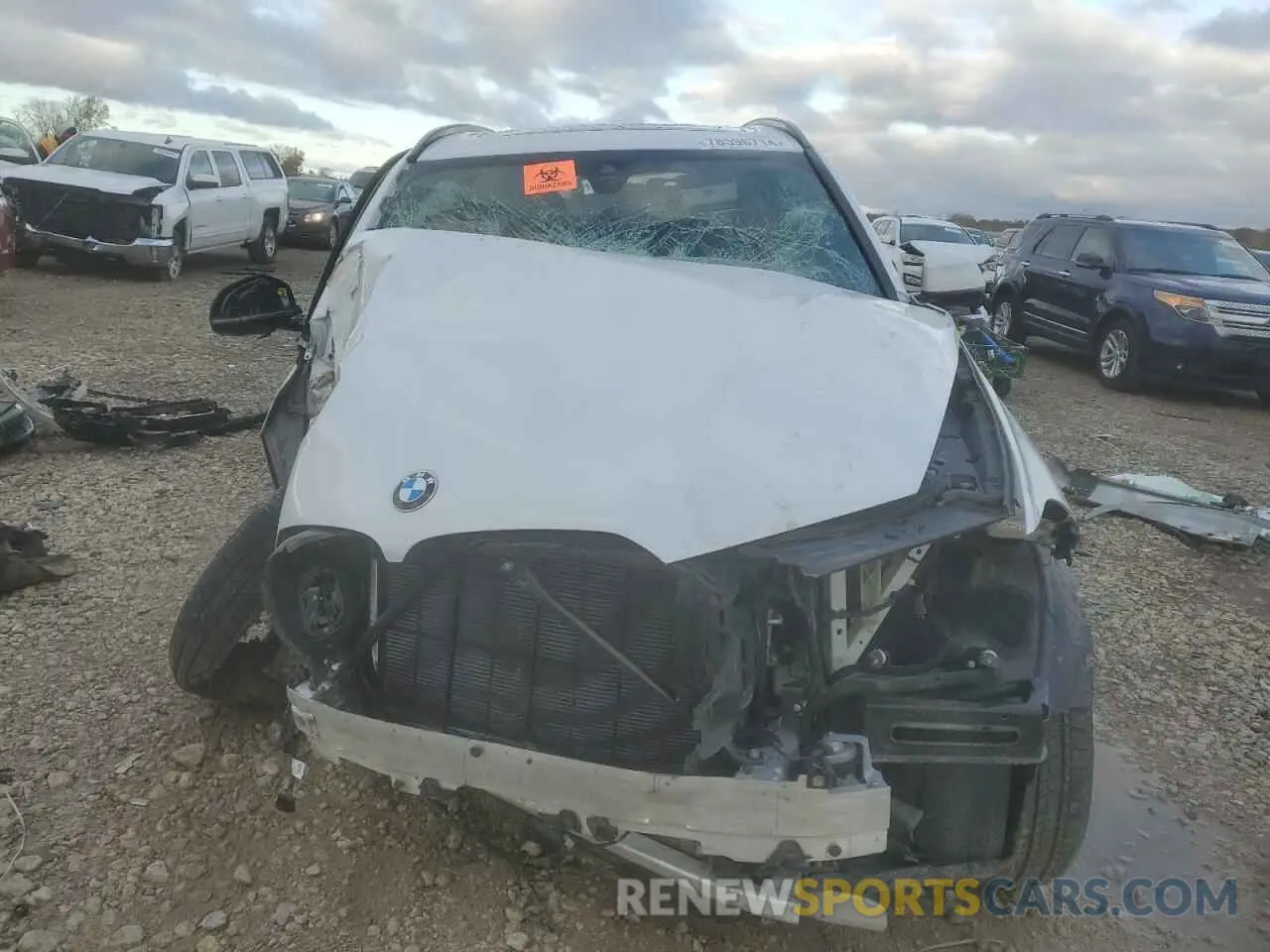 5 Photograph of a damaged car 5UXCR6C04N9M45490 BMW X5 2022