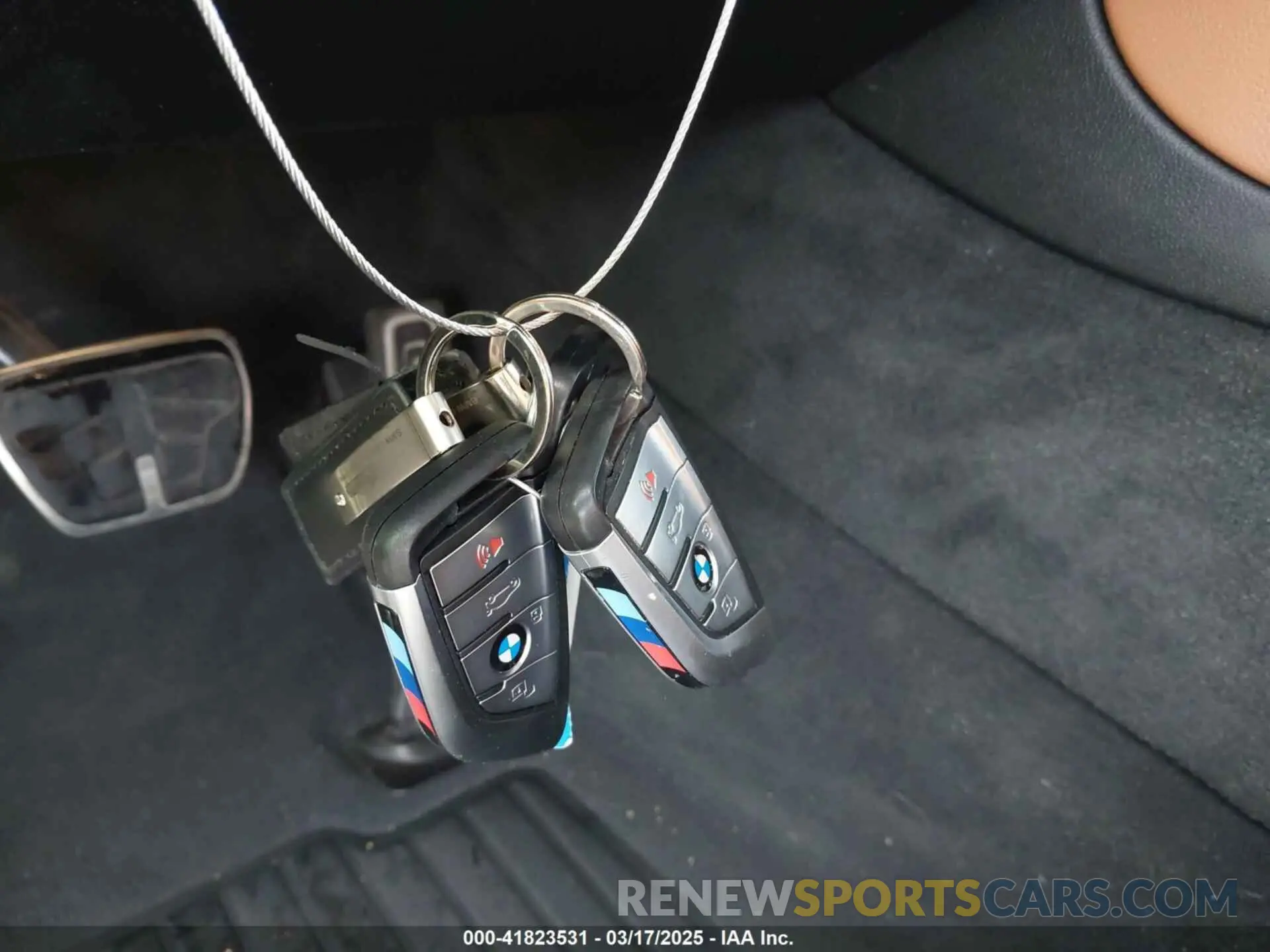11 Photograph of a damaged car 5UXCR6C05N9K88827 BMW X5 2022