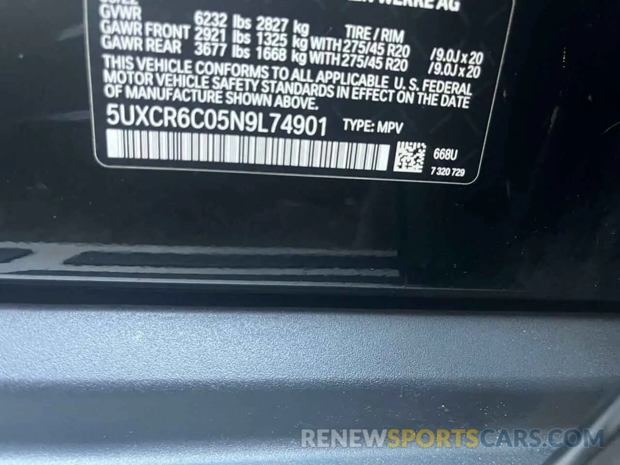10 Photograph of a damaged car 5UXCR6C05N9L74901 BMW X5 2022