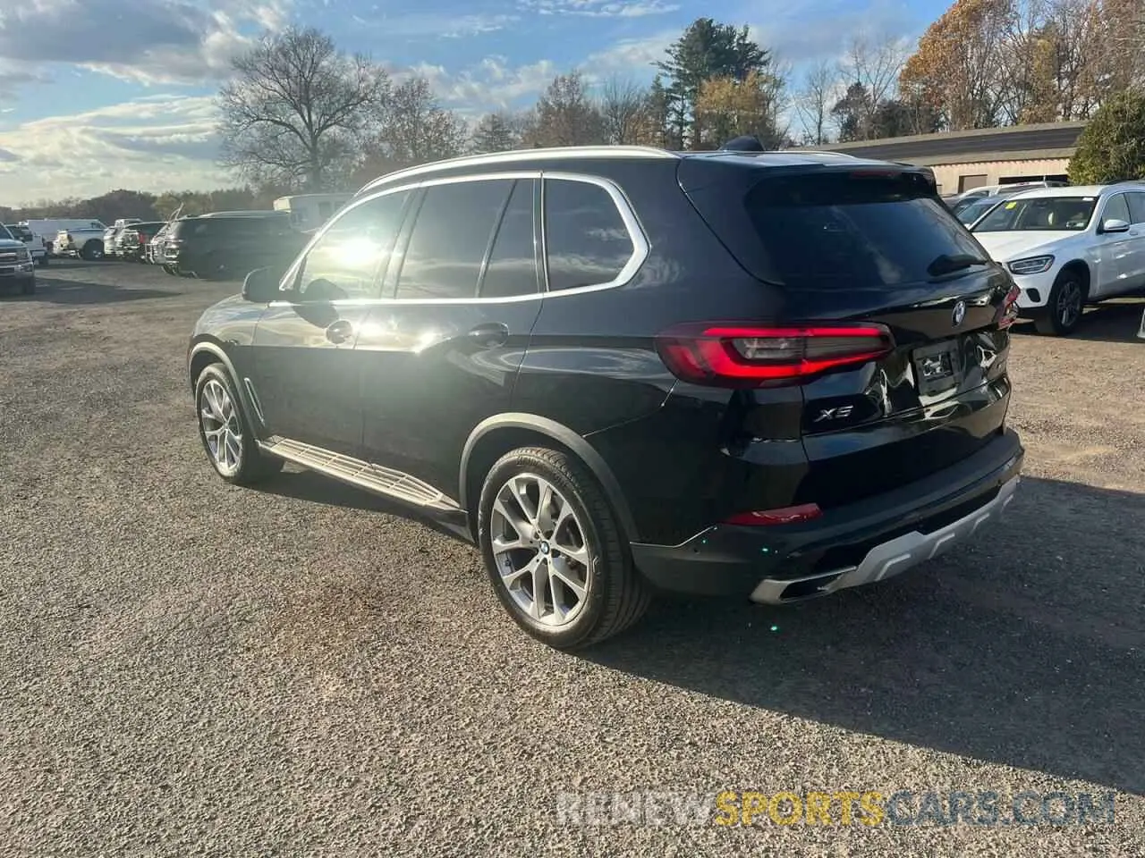 2 Photograph of a damaged car 5UXCR6C05N9L74901 BMW X5 2022