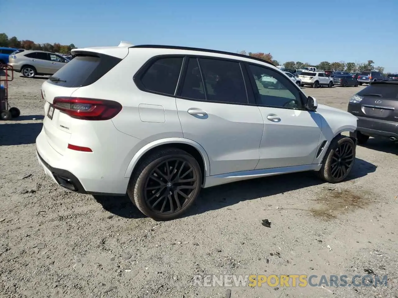3 Photograph of a damaged car 5UXCR6C06N9L11340 BMW X5 2022