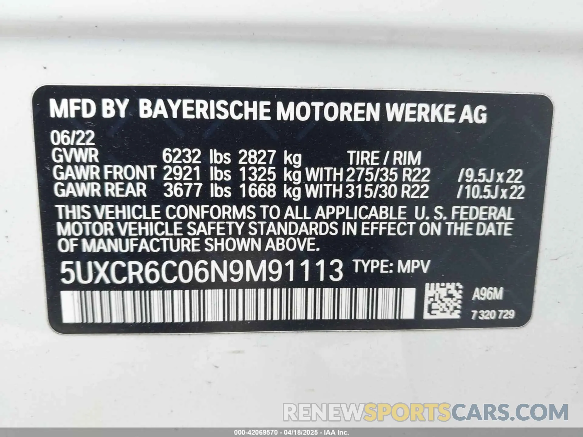 9 Photograph of a damaged car 5UXCR6C06N9M91113 BMW X5 2022