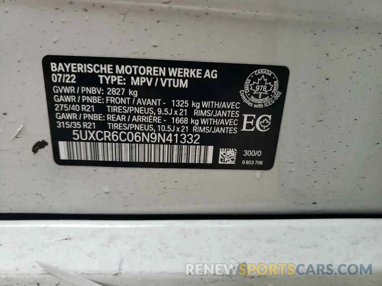 13 Photograph of a damaged car 5UXCR6C06N9N41332 BMW X5 2022