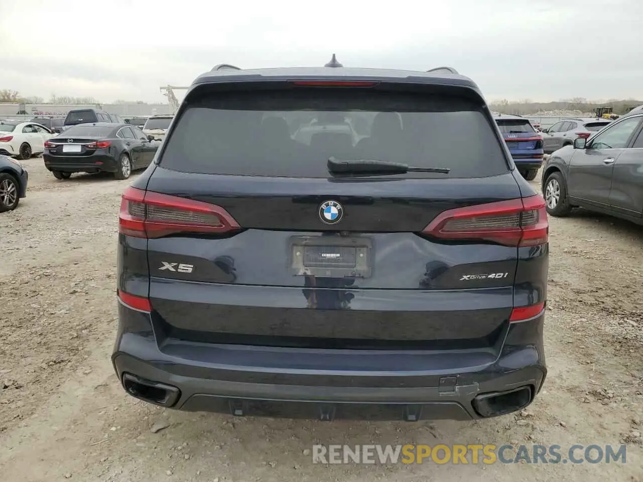 6 Photograph of a damaged car 5UXCR6C07N9J52537 BMW X5 2022