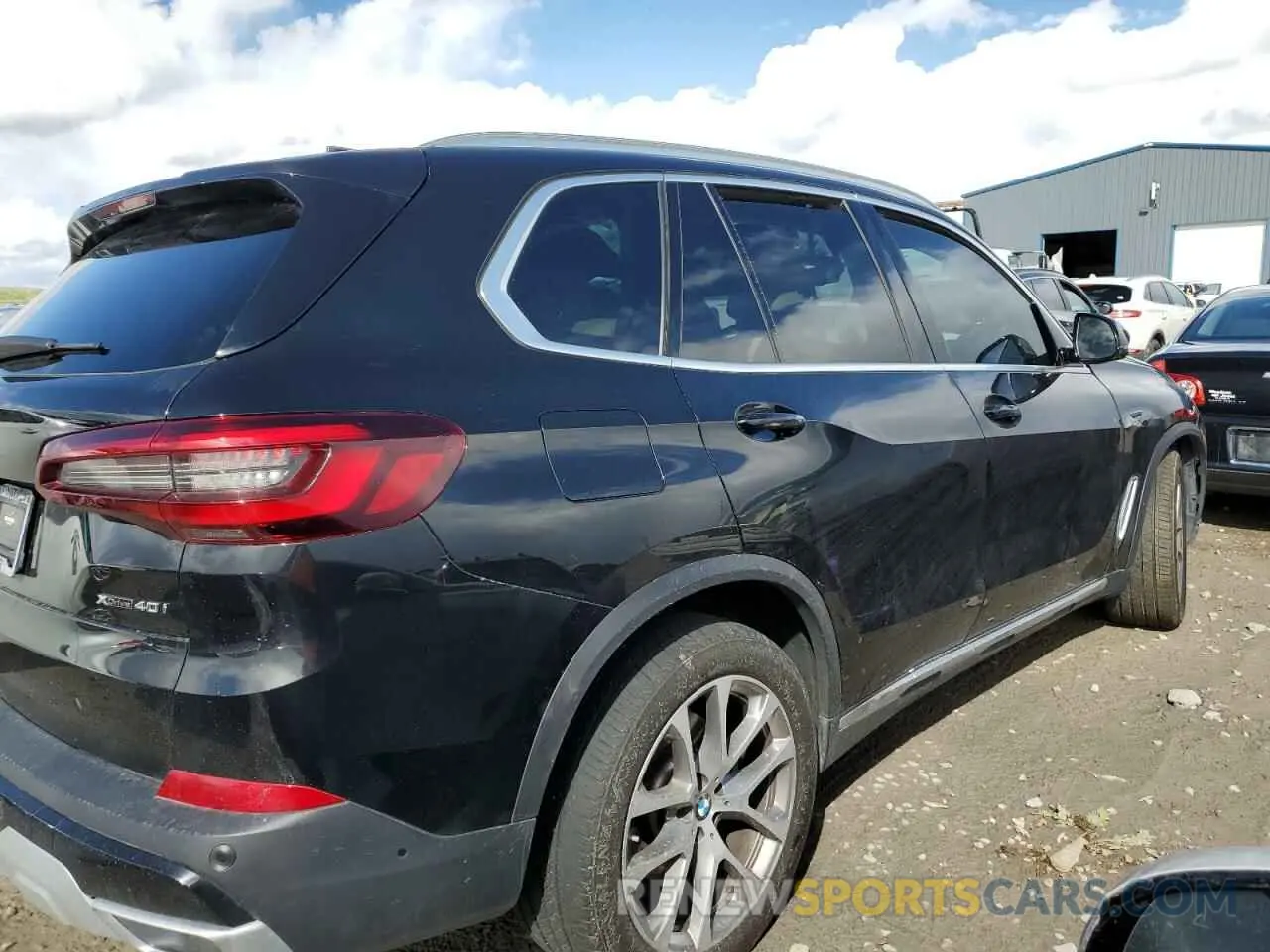 3 Photograph of a damaged car 5UXCR6C07N9L07295 BMW X5 2022
